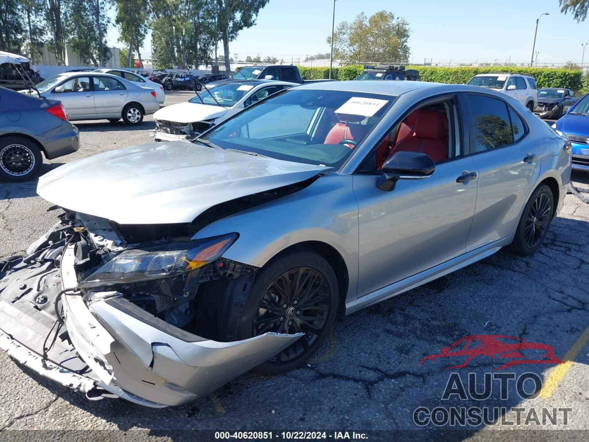 TOYOTA CAMRY 2022 - 4T1G11AK3NU057712