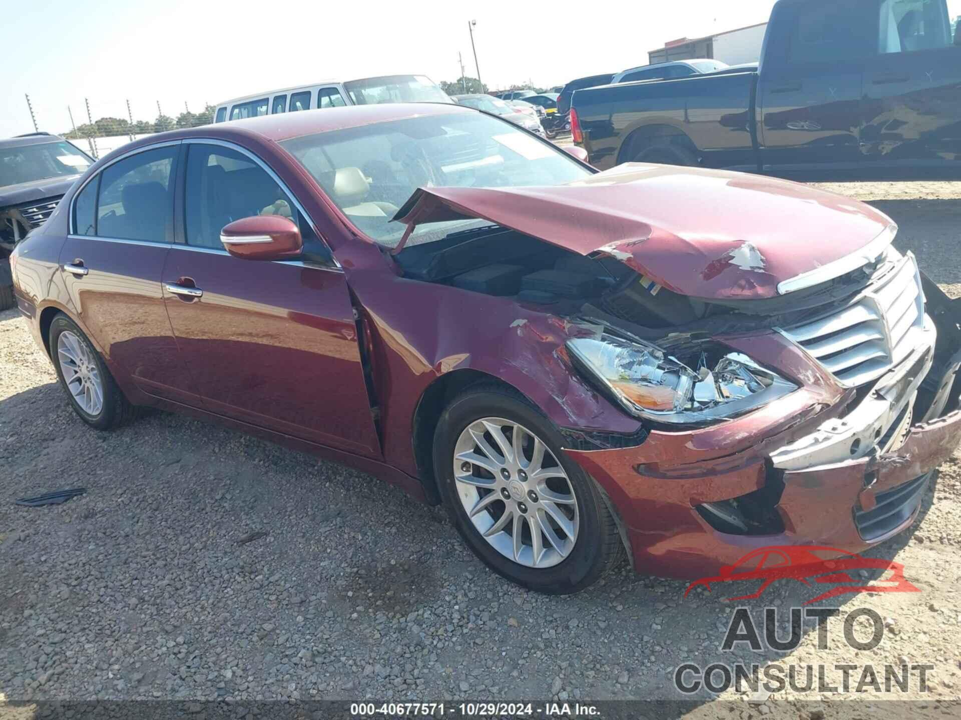 HYUNDAI GENESIS 2011 - KMHGC4DE1BU135840