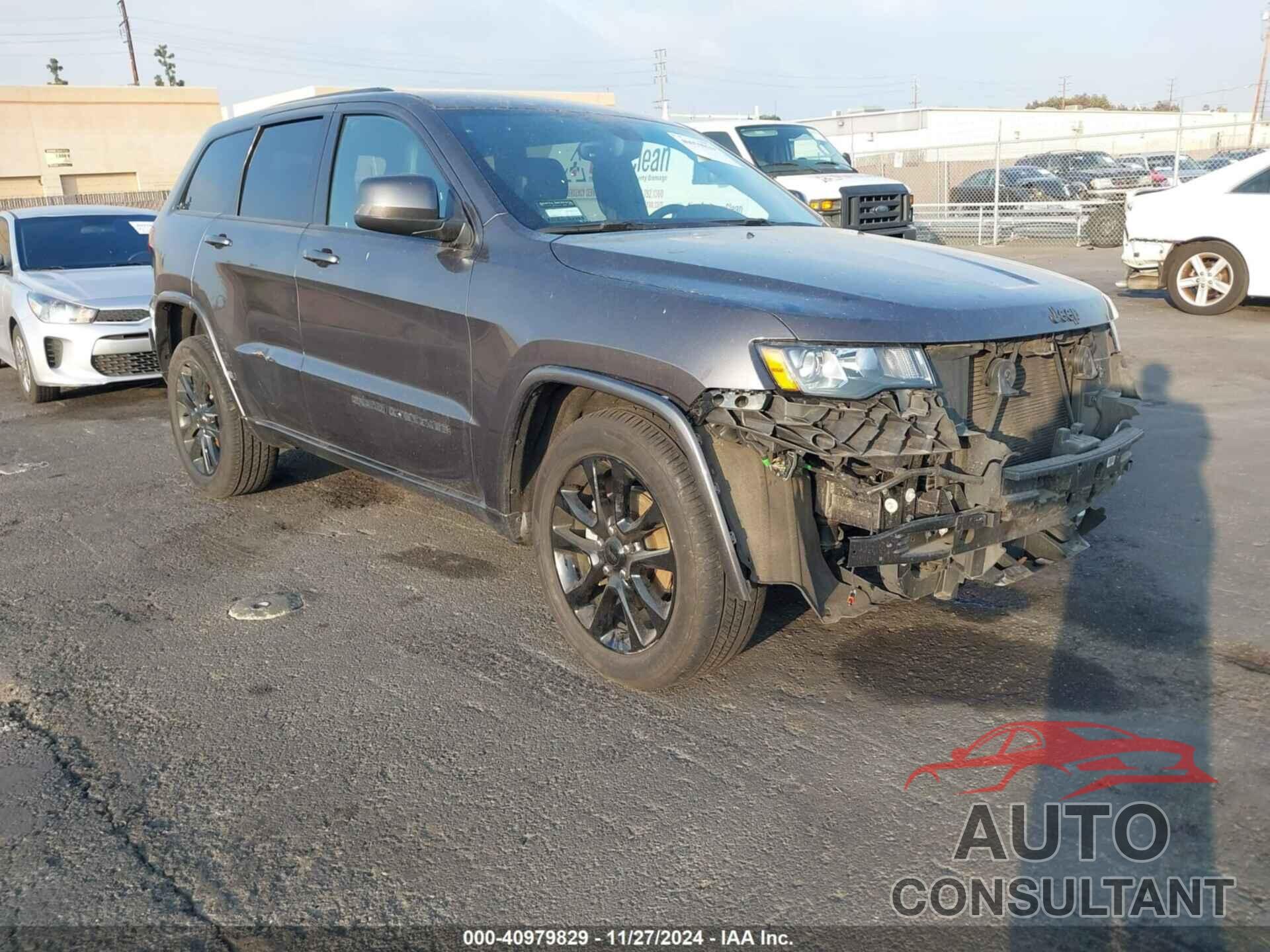 JEEP GRAND CHEROKEE 2018 - 1C4RJEAG5JC228038
