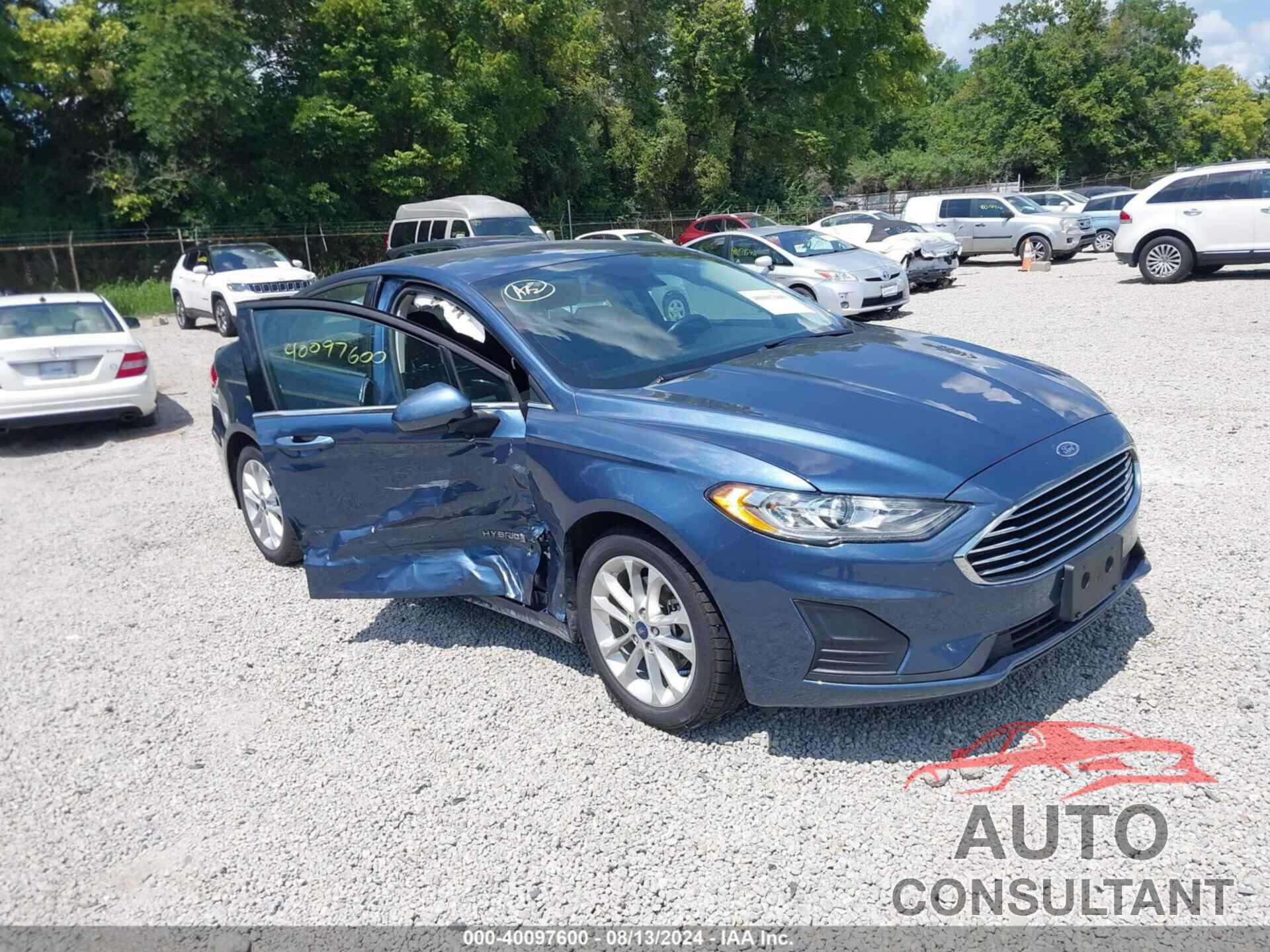 FORD FUSION HYBRID 2019 - 3FA6P0LU0KR118899