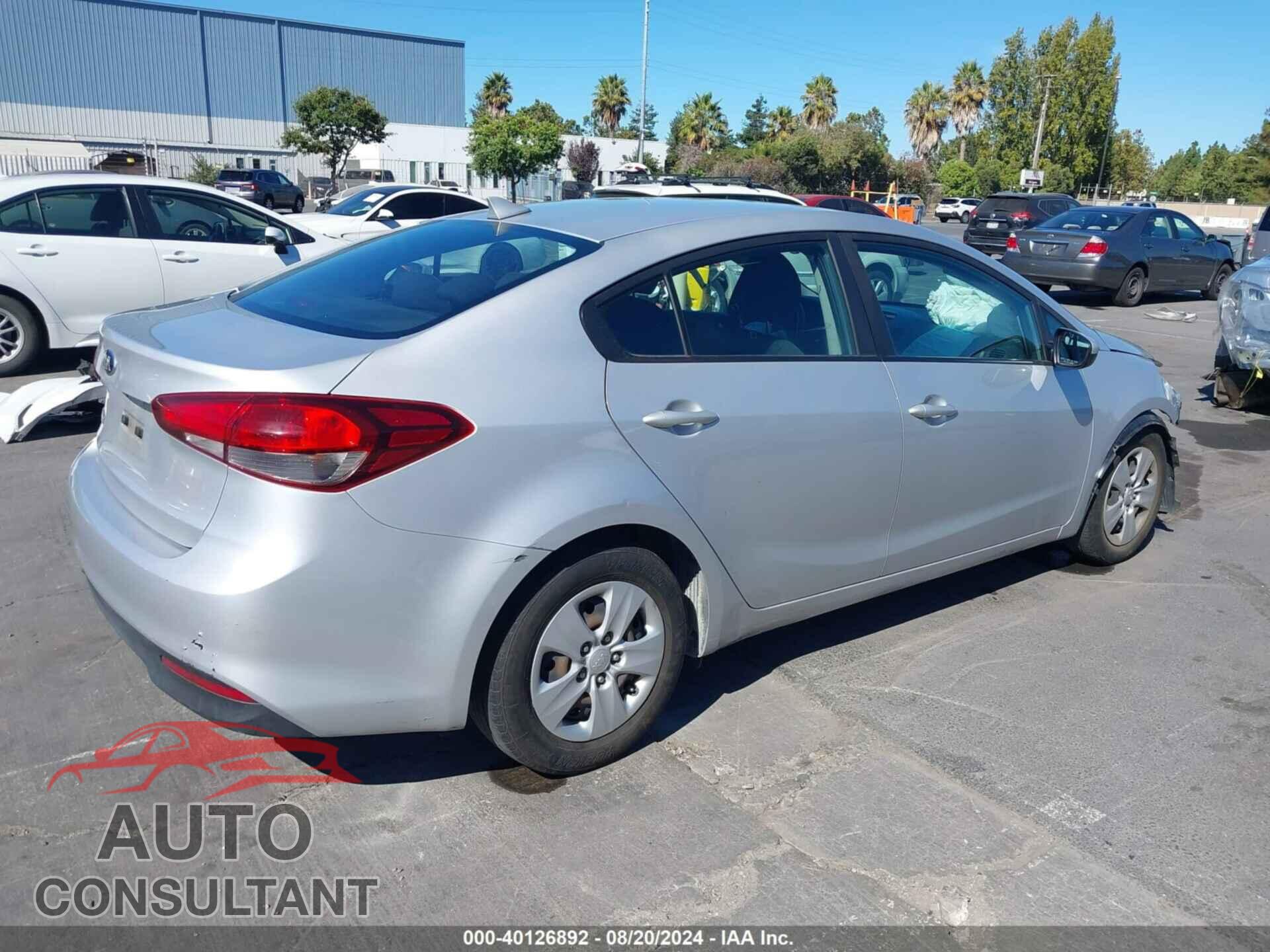 KIA FORTE 2017 - 3KPFK4A71HE107830