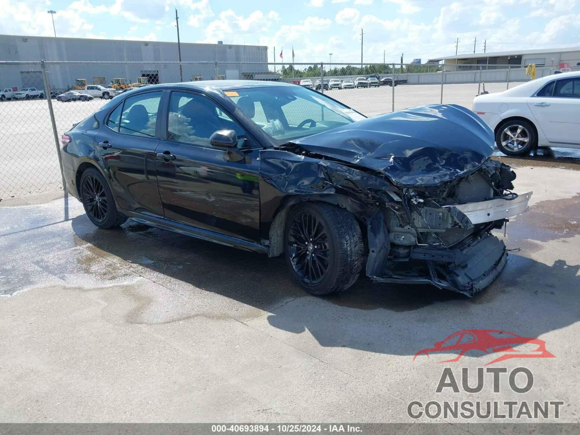 TOYOTA CAMRY 2020 - 4T1G11AK7LU353507