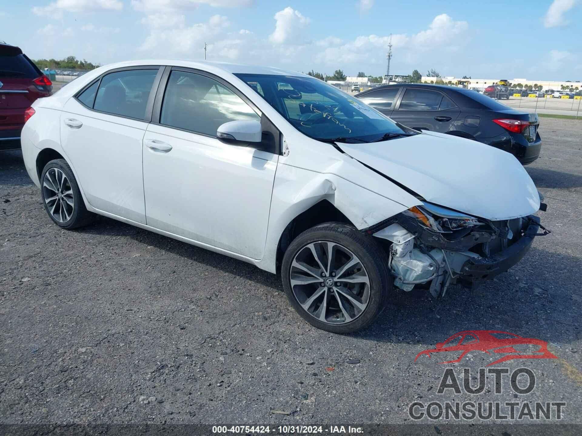 TOYOTA COROLLA 2018 - 5YFBURHE0JP810995