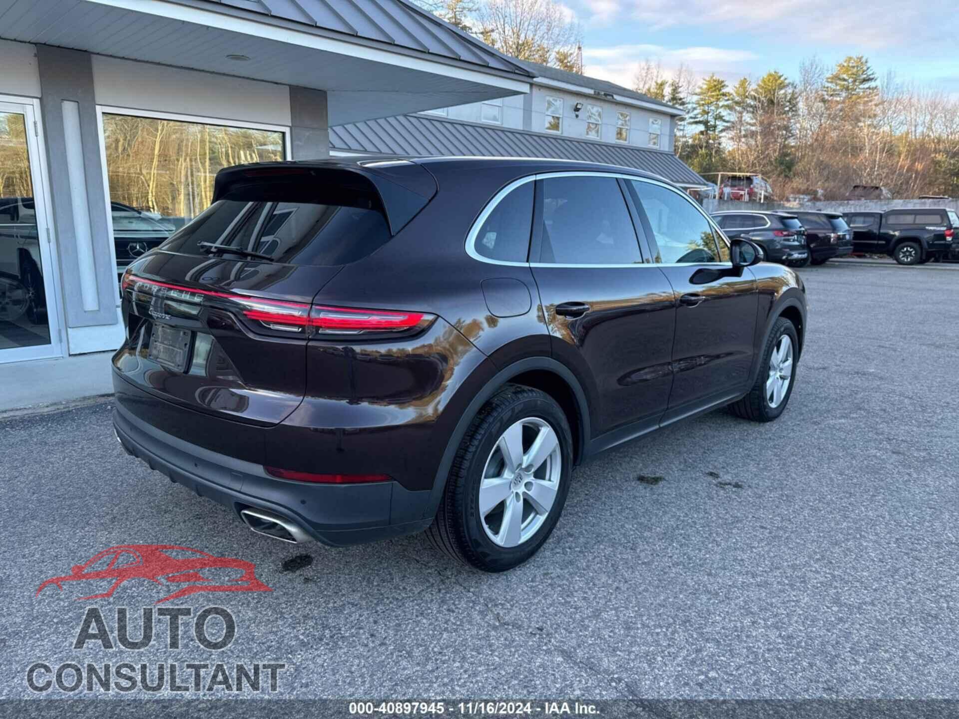 PORSCHE CAYENNE 2019 - WP1AA2AY9KDA01627