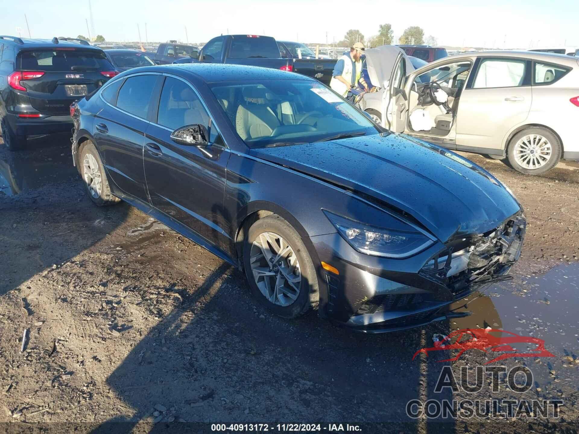 HYUNDAI SONATA 2023 - KMHL64JA2PA325064