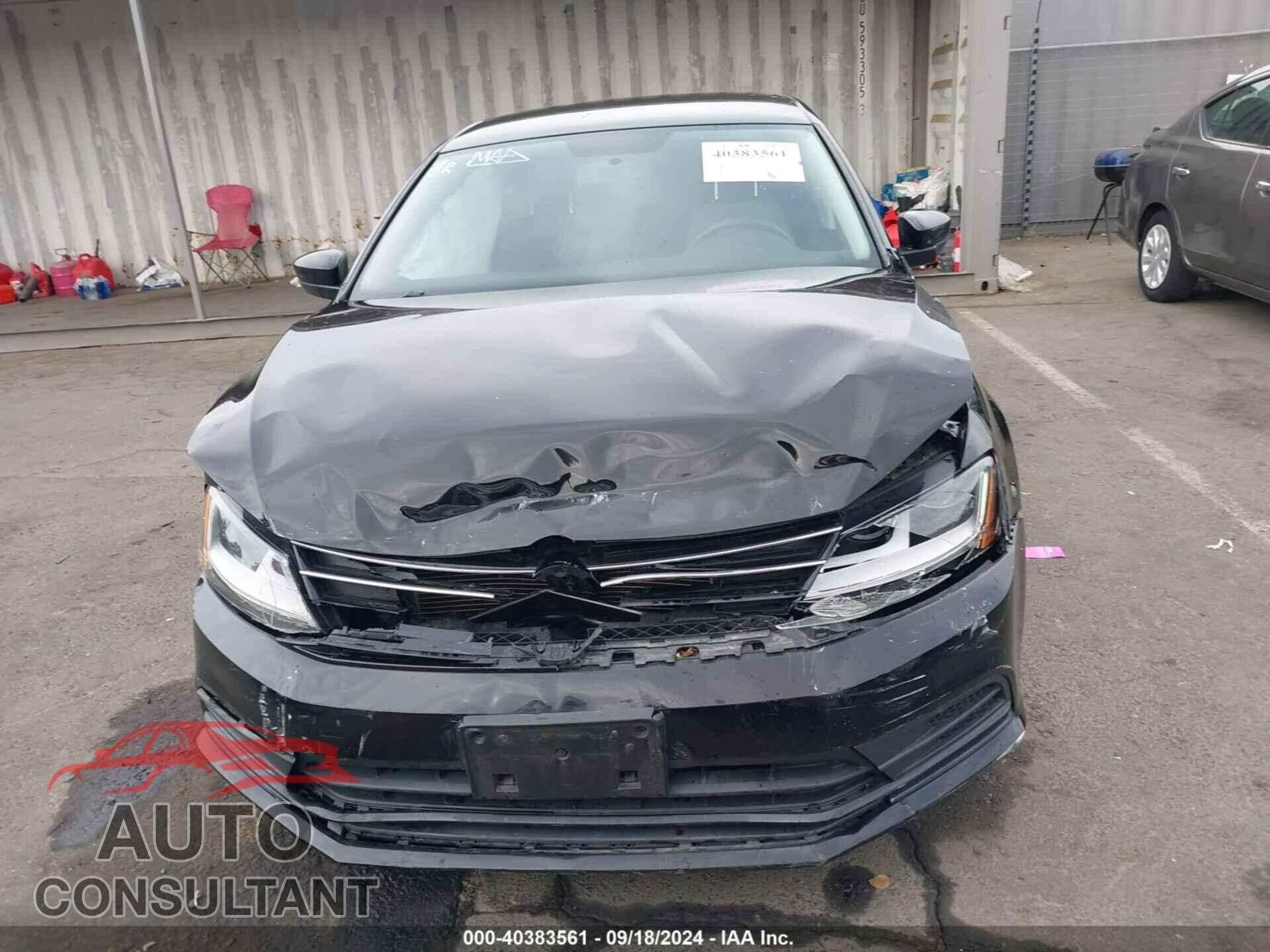 VOLKSWAGEN JETTA 2017 - 3VW2B7AJXHM243257