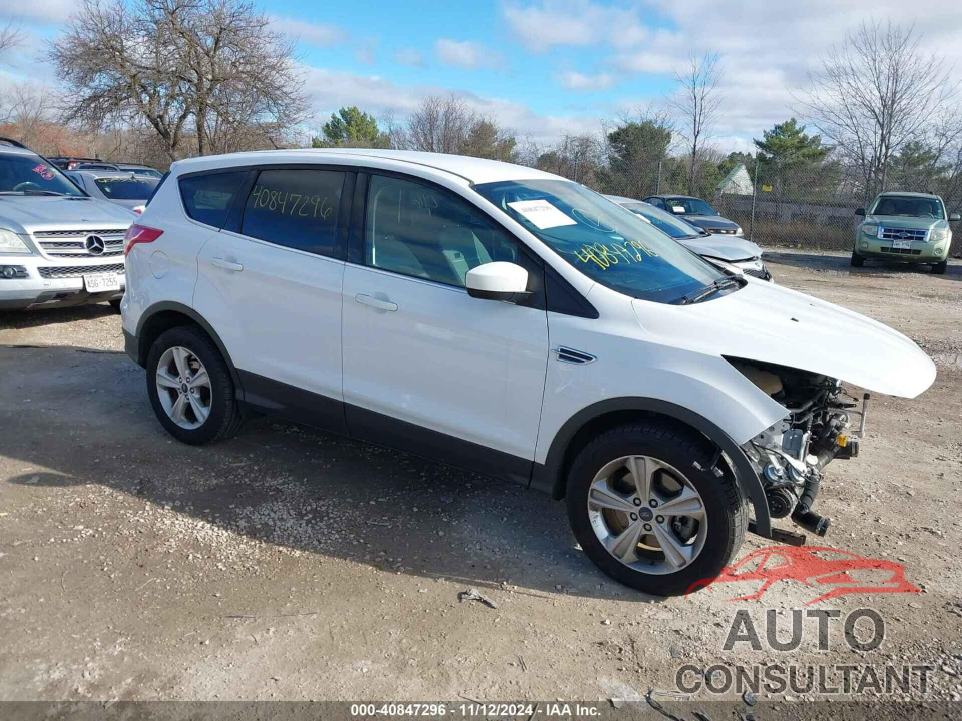 FORD ESCAPE 2015 - 1FMCU0G99FUB41846
