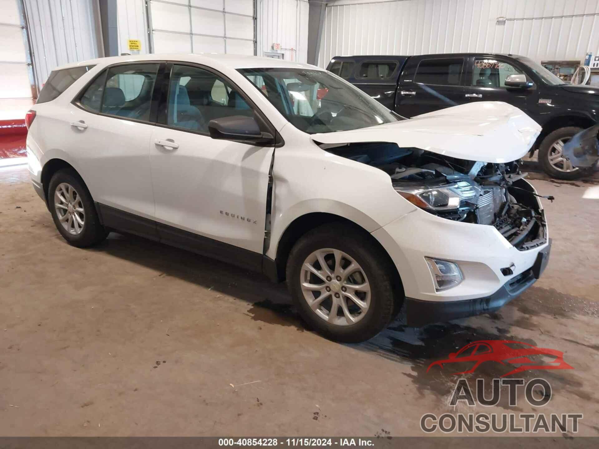 CHEVROLET EQUINOX 2018 - 3GNAXREV6JS637789