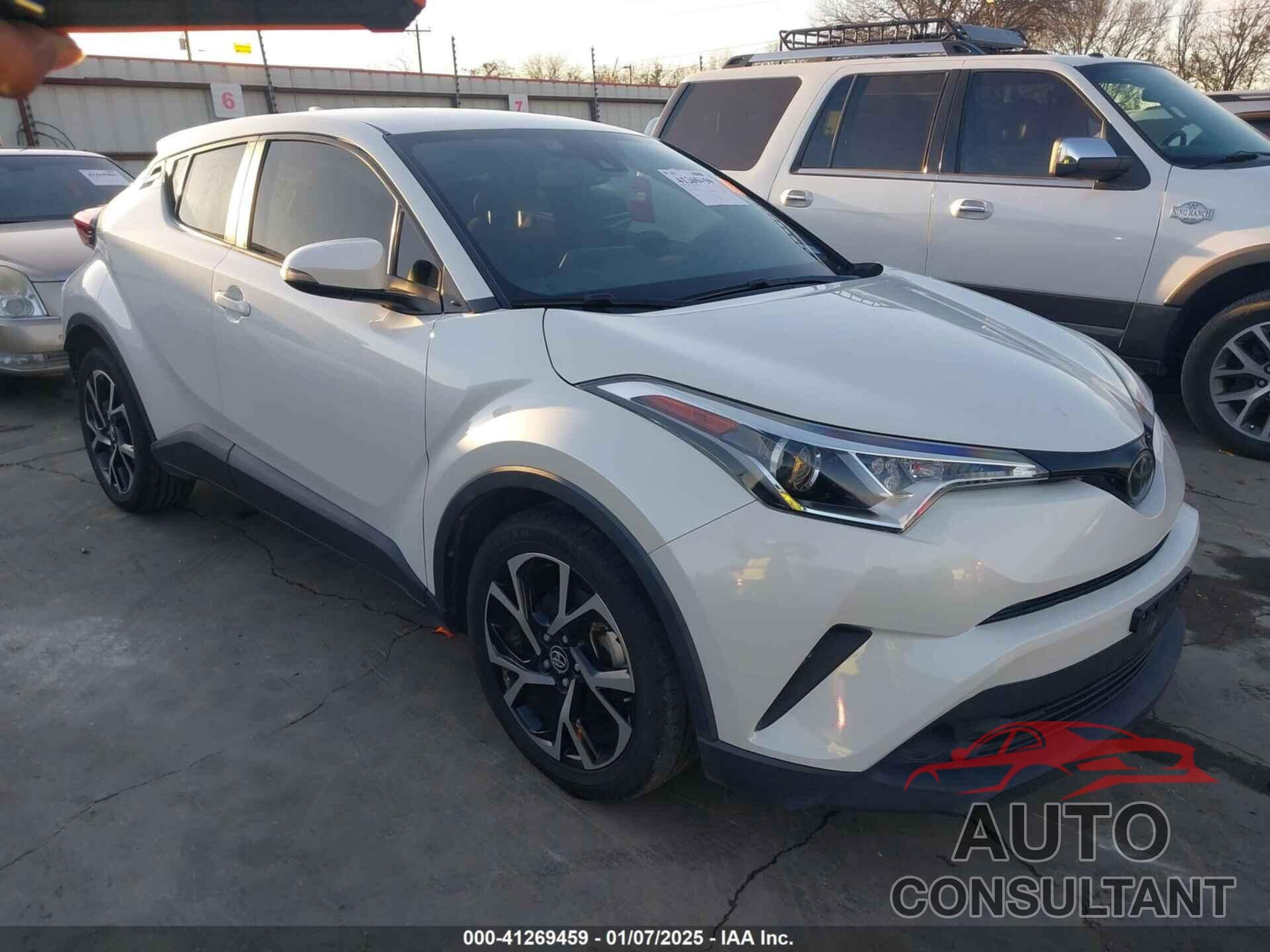 TOYOTA C-HR 2018 - JTNKHMBX7J1002046