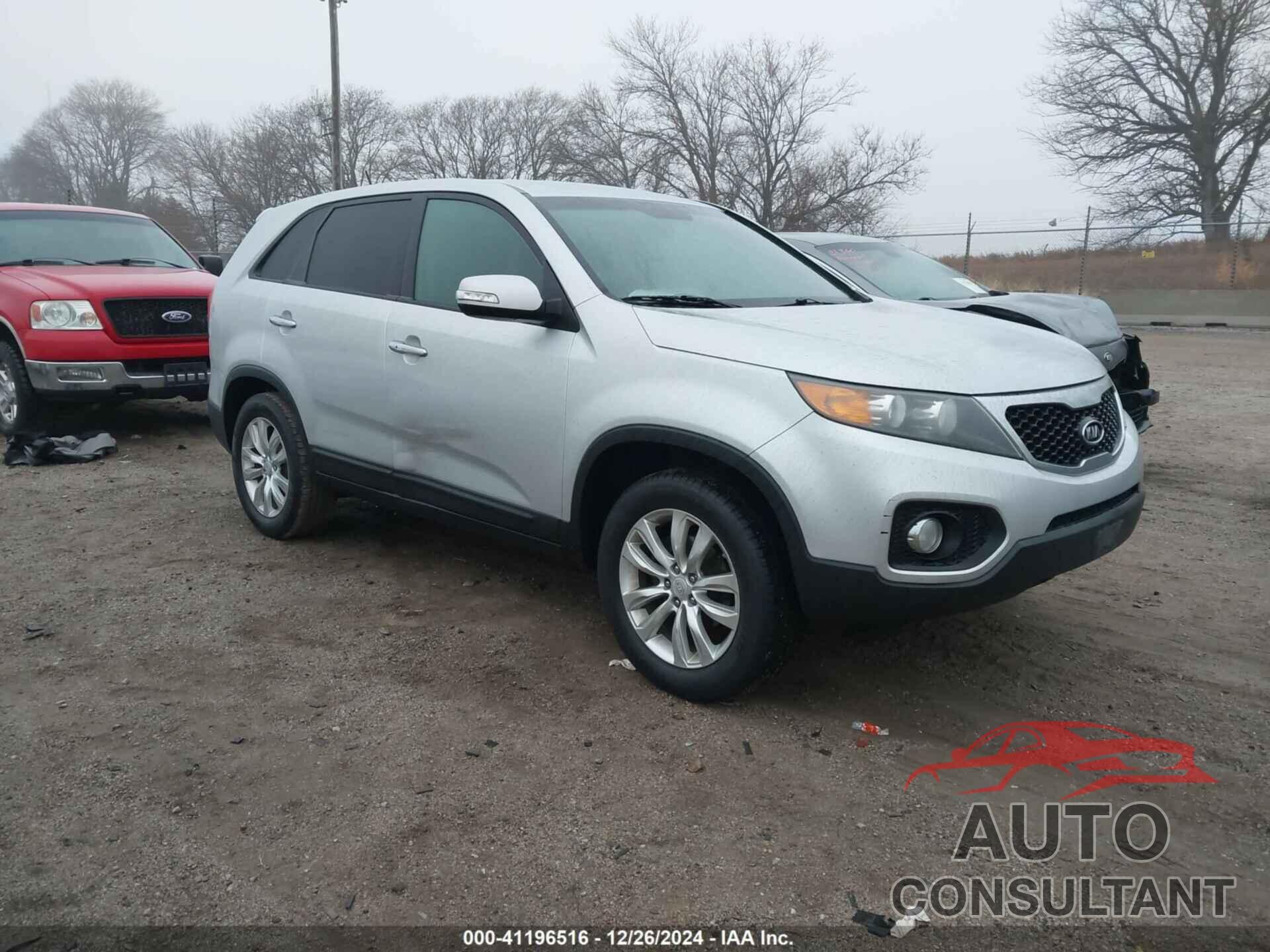 KIA SORENTO 2011 - 5XYKU3A19BG005636