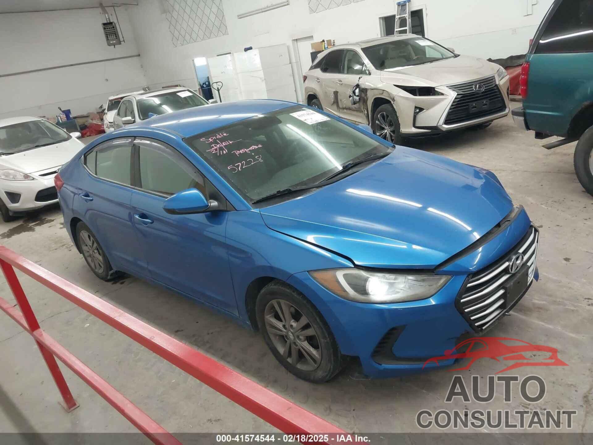 HYUNDAI ELANTRA 2017 - 5NPD84LF3HH009615