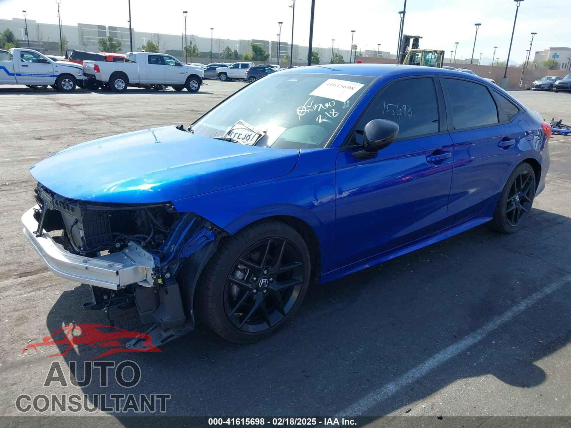 HONDA CIVIC 2023 - 2HGFE2F55PH525606