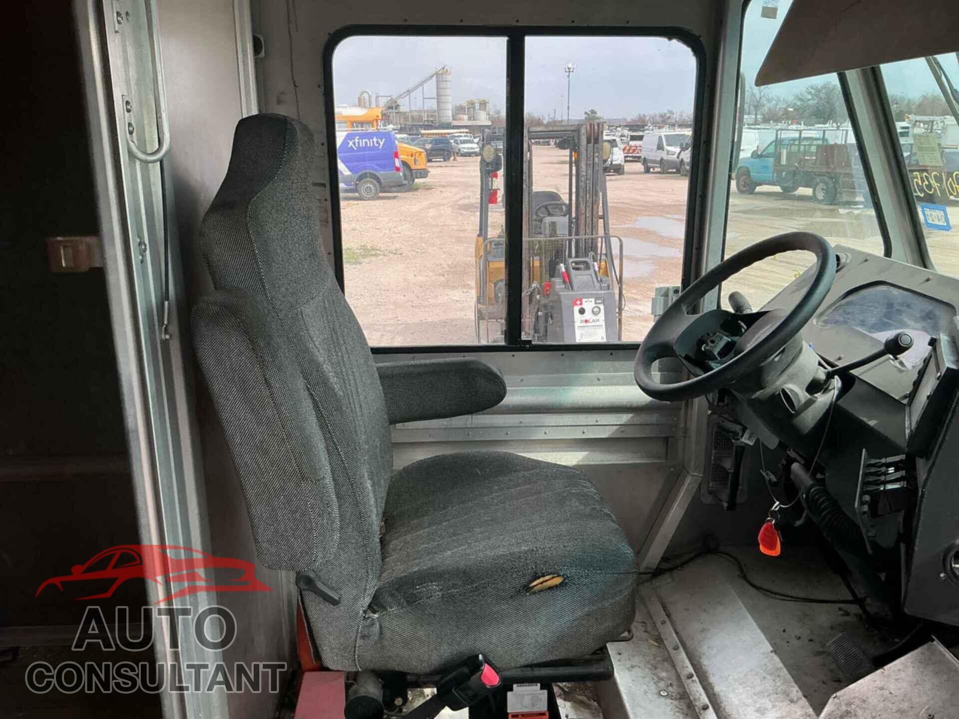 FORD E-450 STRIPPED 2013 - 1FC4E4KL7DDA84009