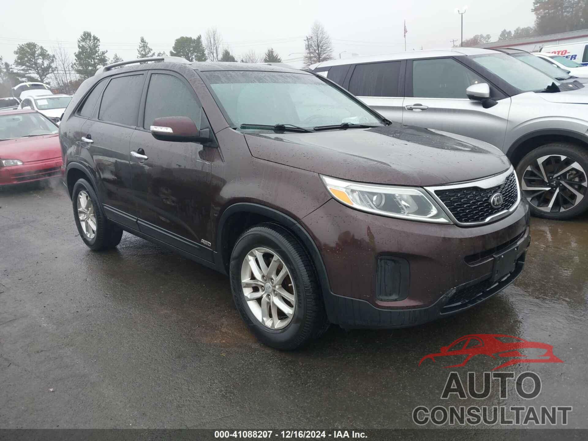 KIA SORENTO 2015 - 5XYKTDA79FG605205