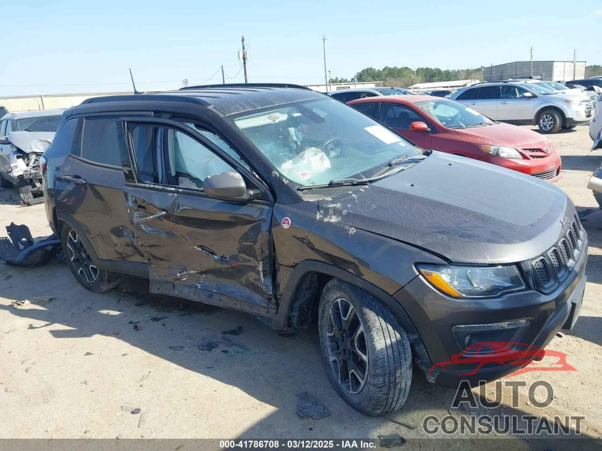 JEEP COMPASS 2019 - 3C4NJDDBXKT811171