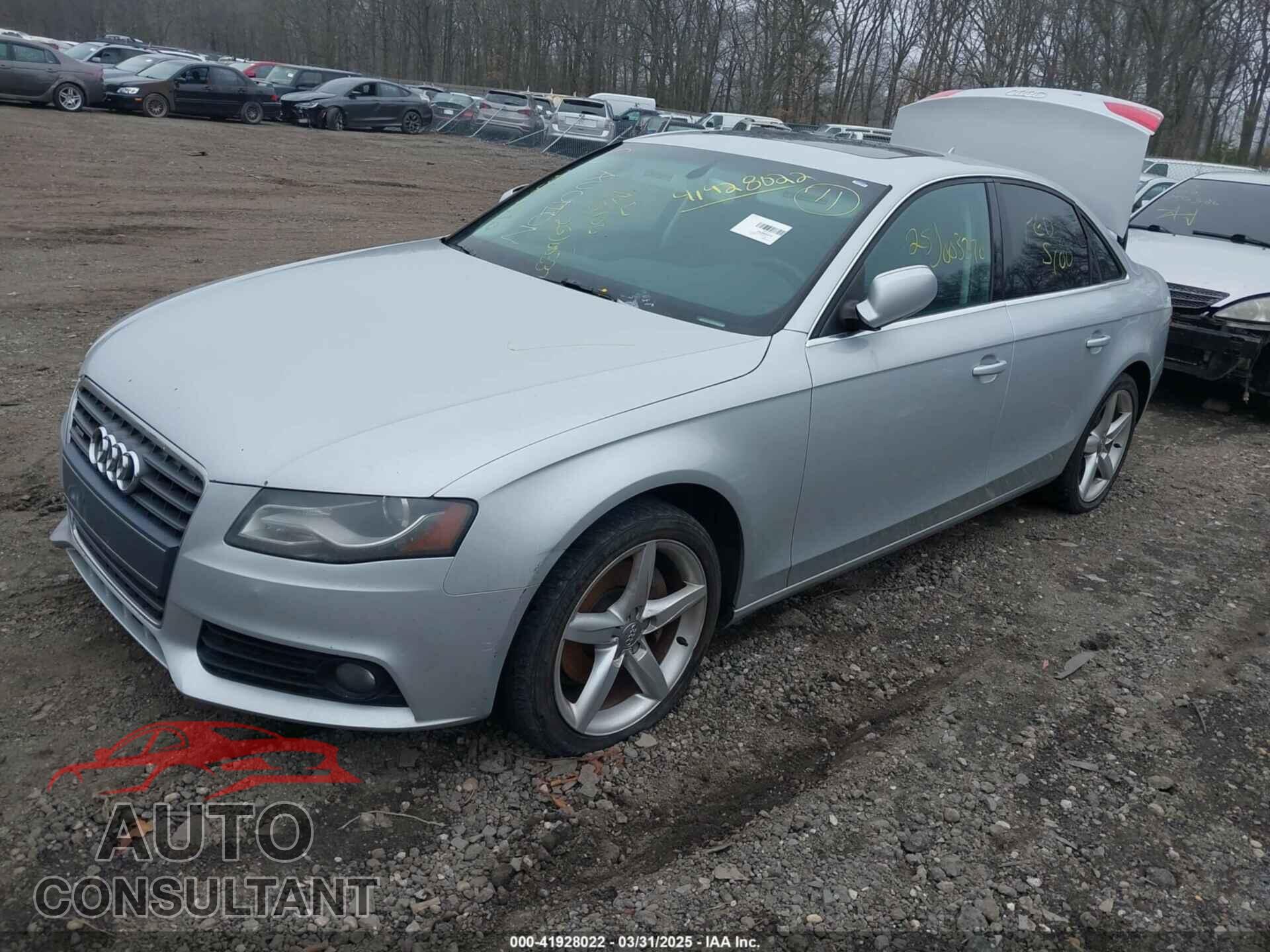 AUDI A4 2012 - WAUBFAFL8CA119313
