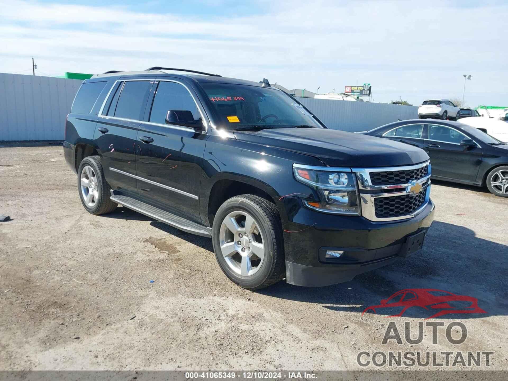 CHEVROLET TAHOE 2017 - 1GNSCBKC8HR396342