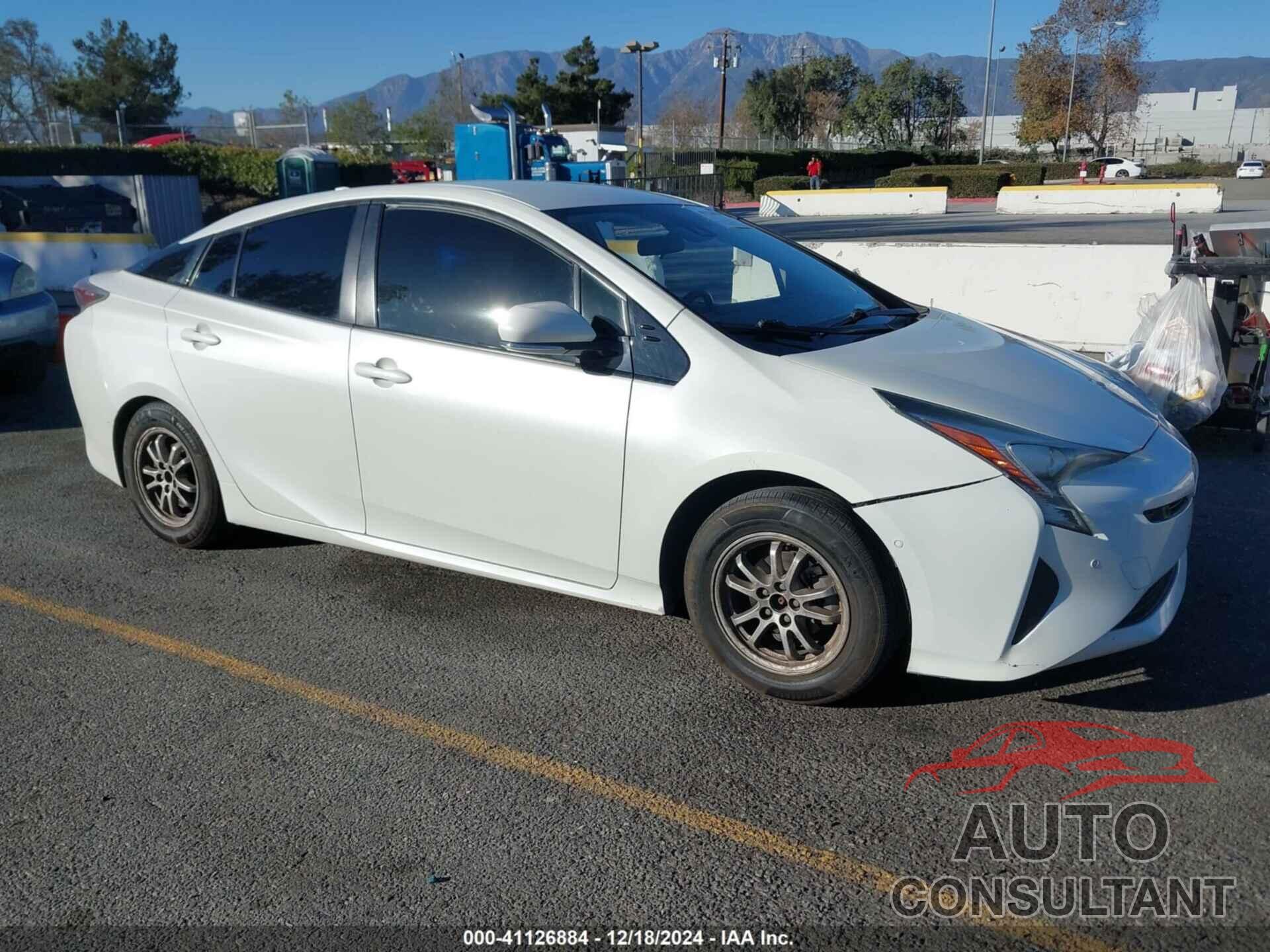 TOYOTA PRIUS 2018 - JTDKBRFU7J3587234