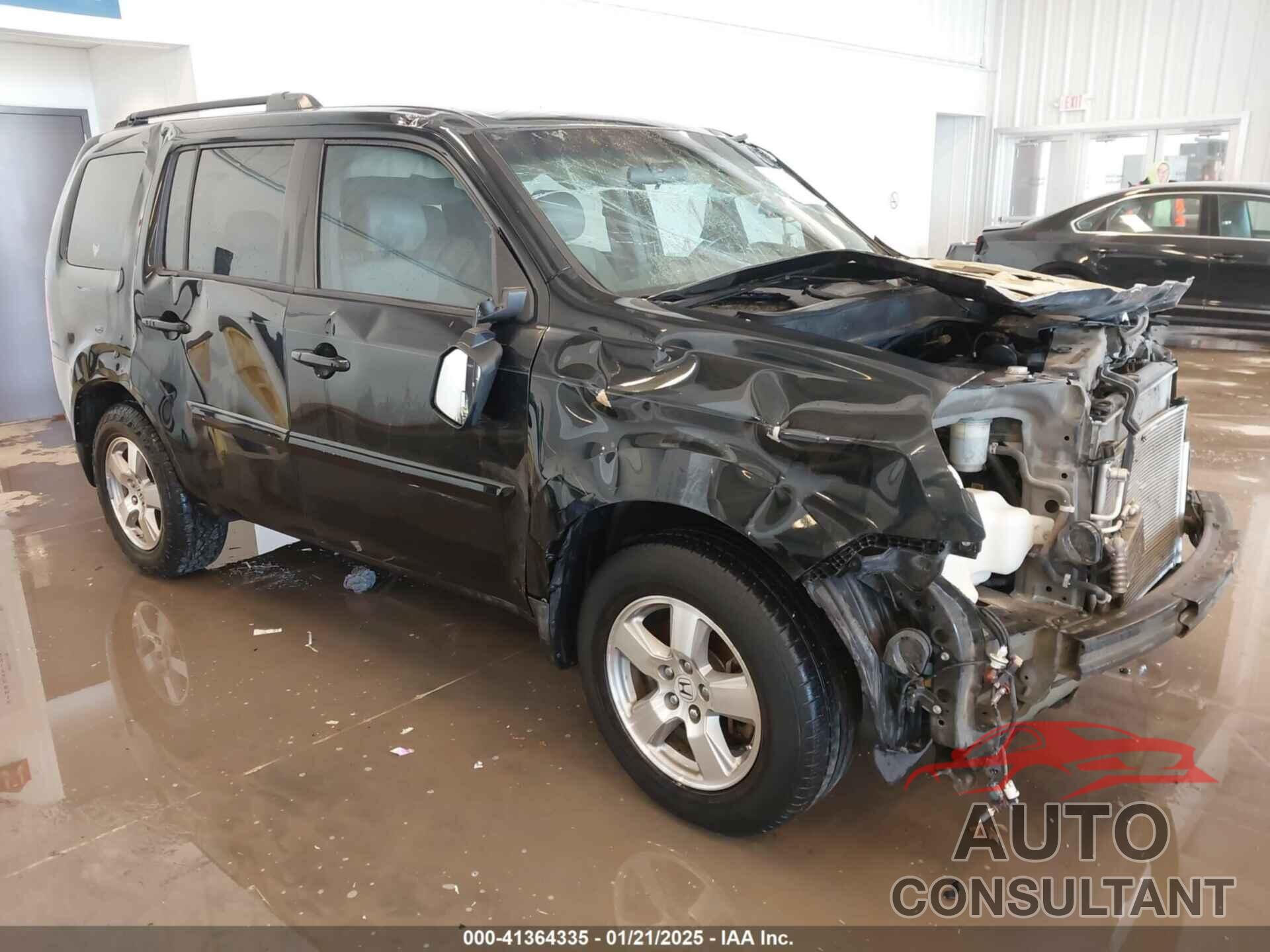 HONDA PILOT 2011 - 5FNYF3H48BB055911