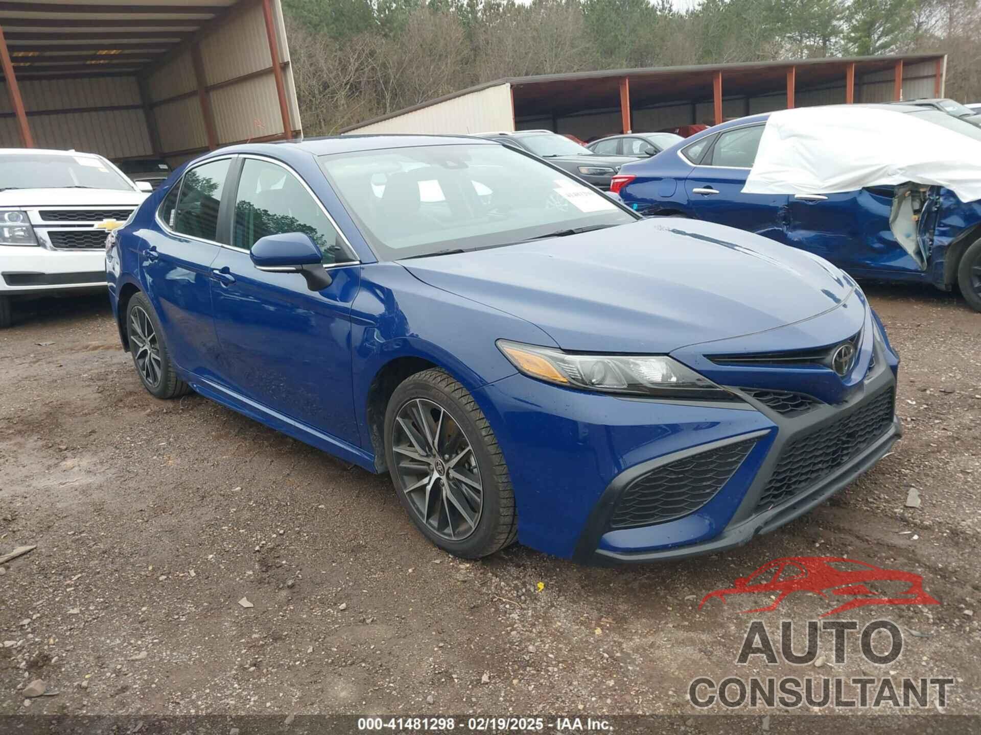 TOYOTA CAMRY 2024 - 4T1G11AK0RU203215