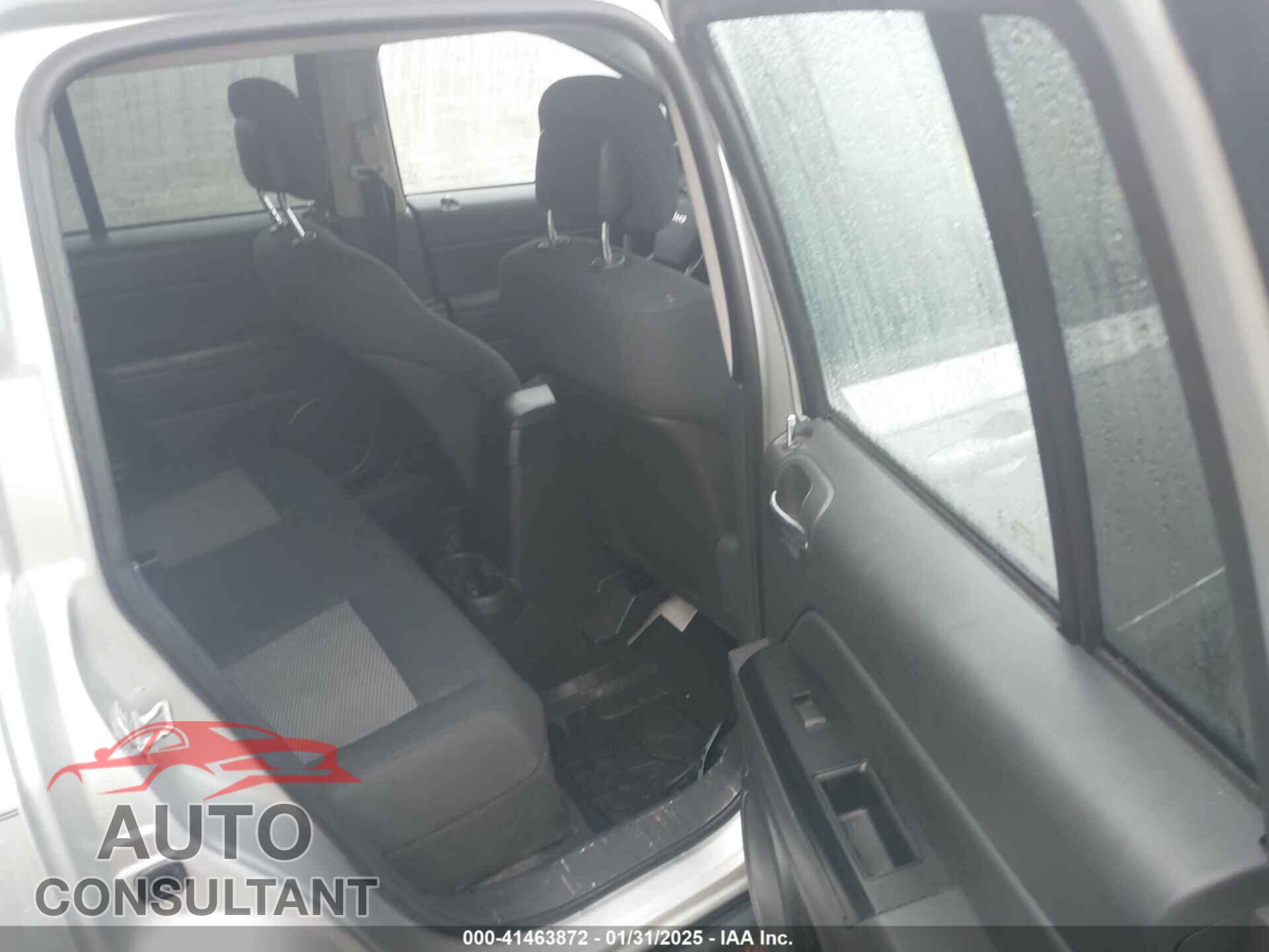 JEEP COMPASS 2010 - 1J4NF4FB2AD644110