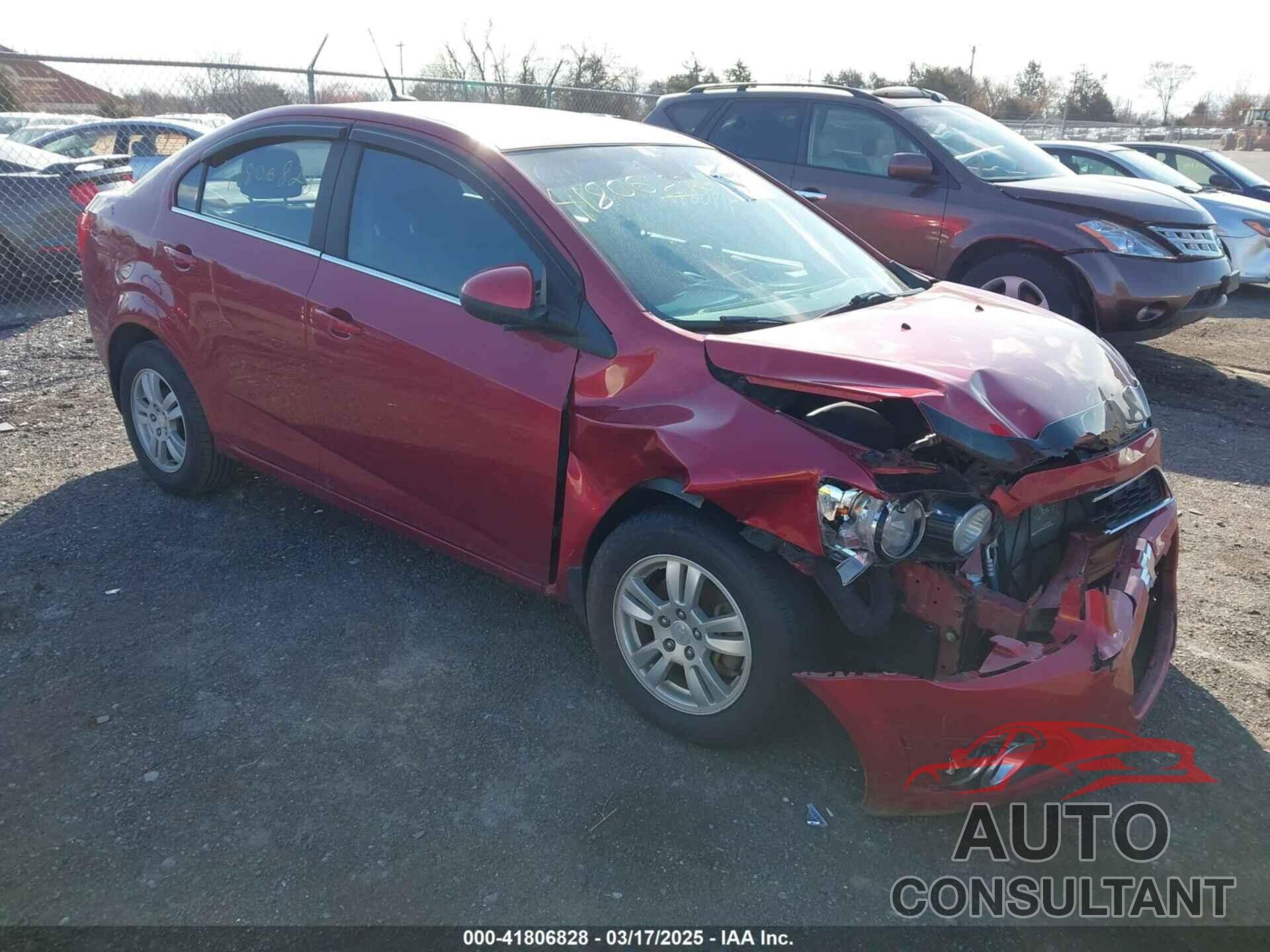CHEVROLET SONIC 2012 - 1G1JC5SH9C4189183