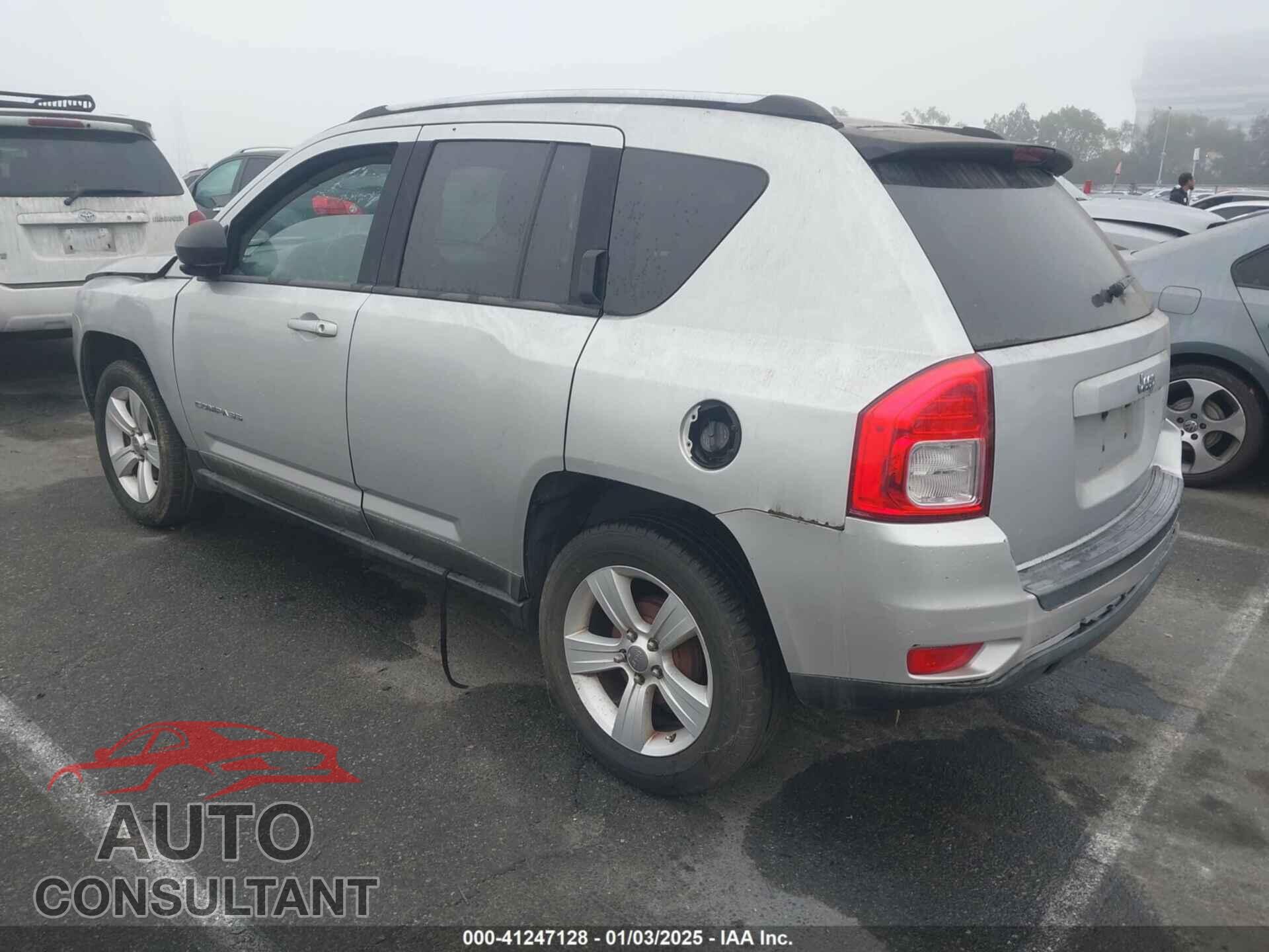 JEEP COMPASS 2011 - 1J4NT1FA5BD139310
