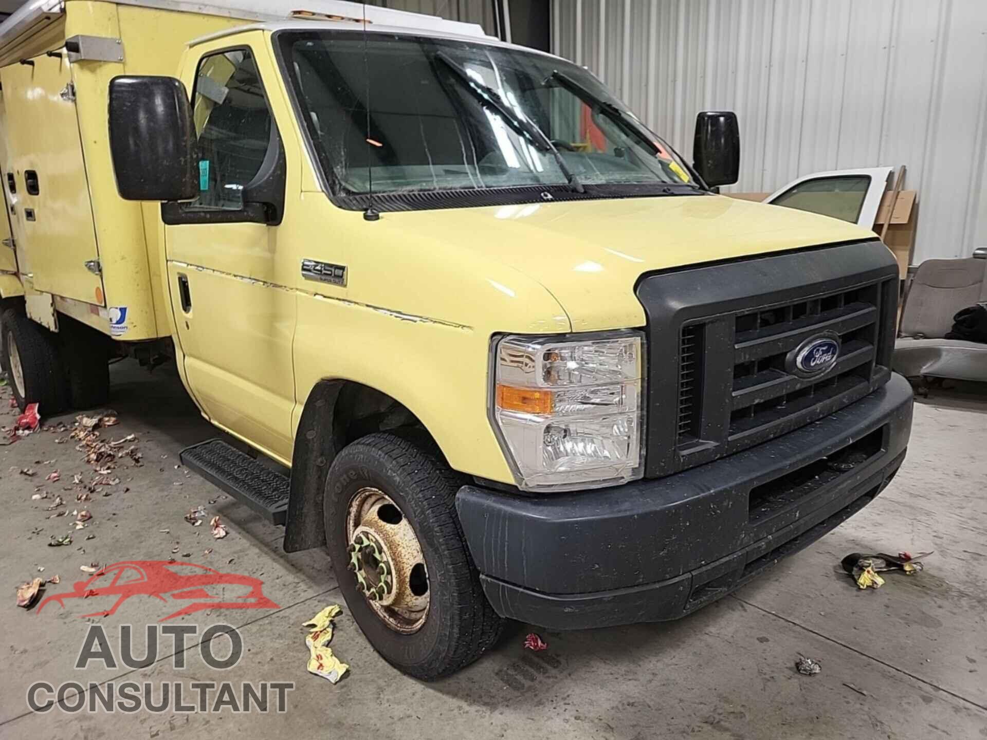 FORD ECONOLINE 2018 - 1FDXE4FS7JDC33301