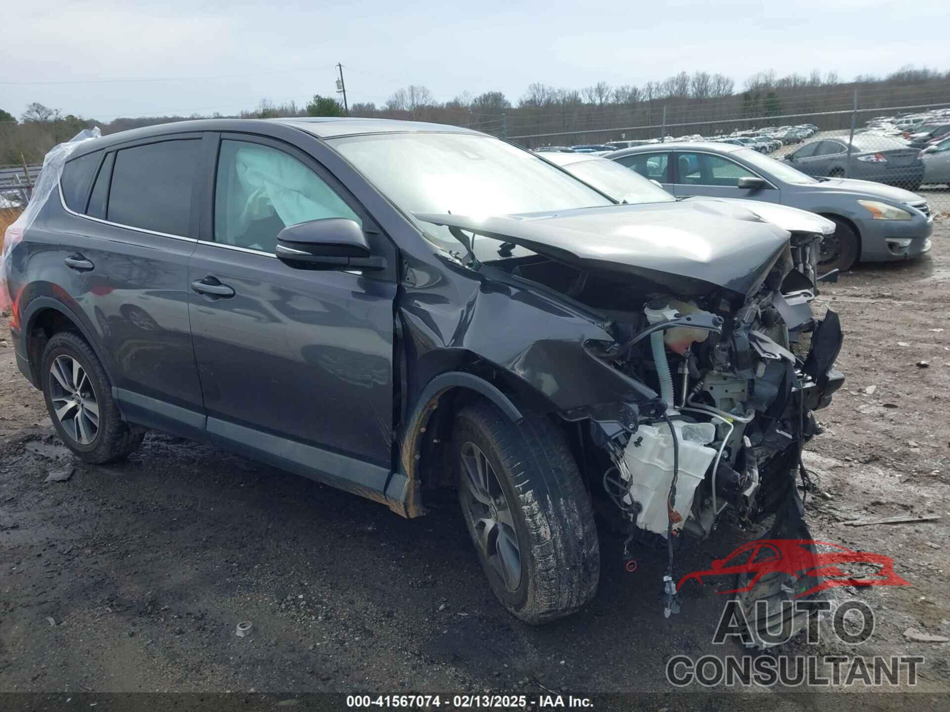 TOYOTA RAV4 2018 - 2T3RFREV4JW825406