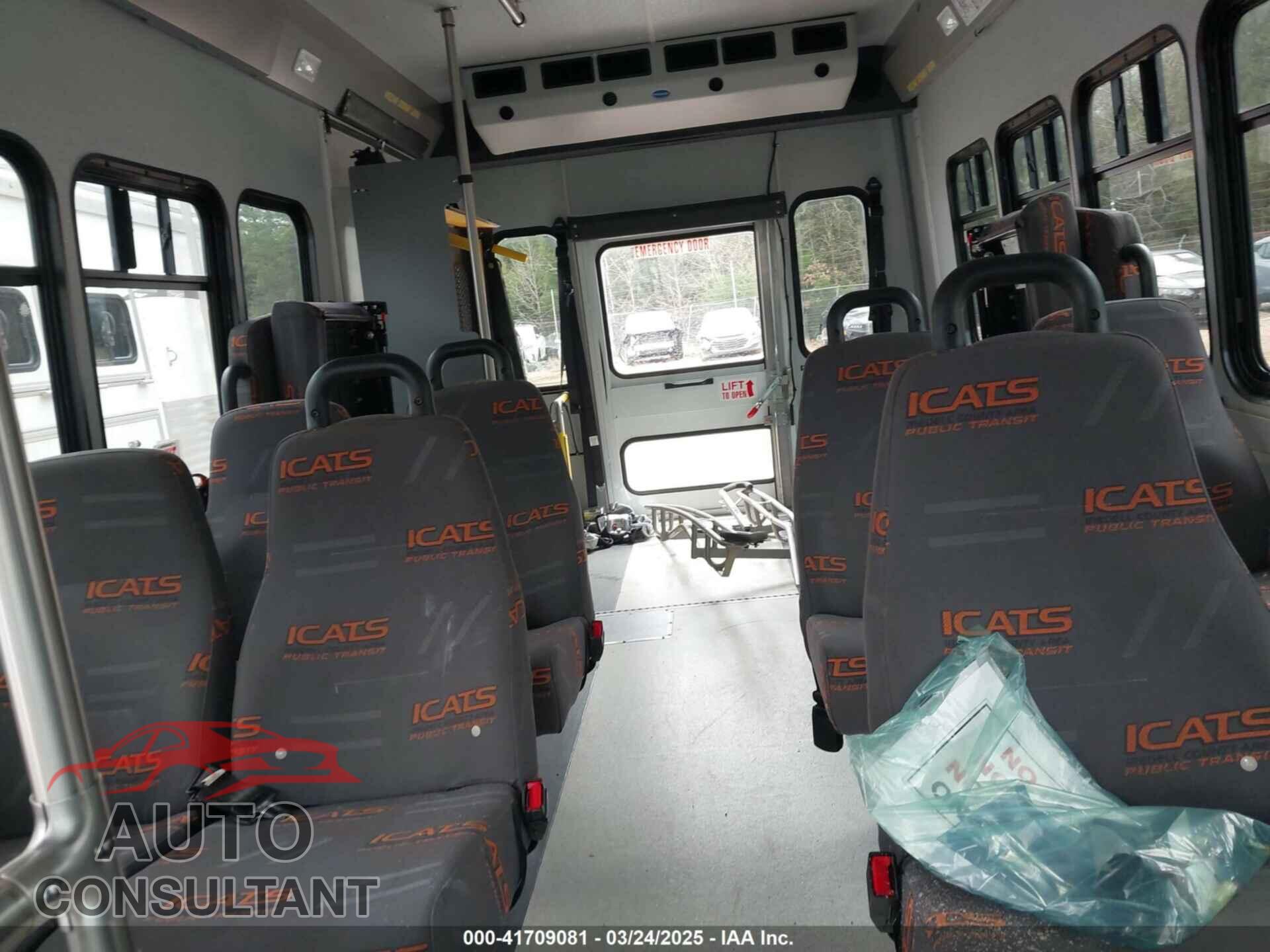 FORD E-350 CUTAWAY 2019 - 1FDEE3FS7KDC59562