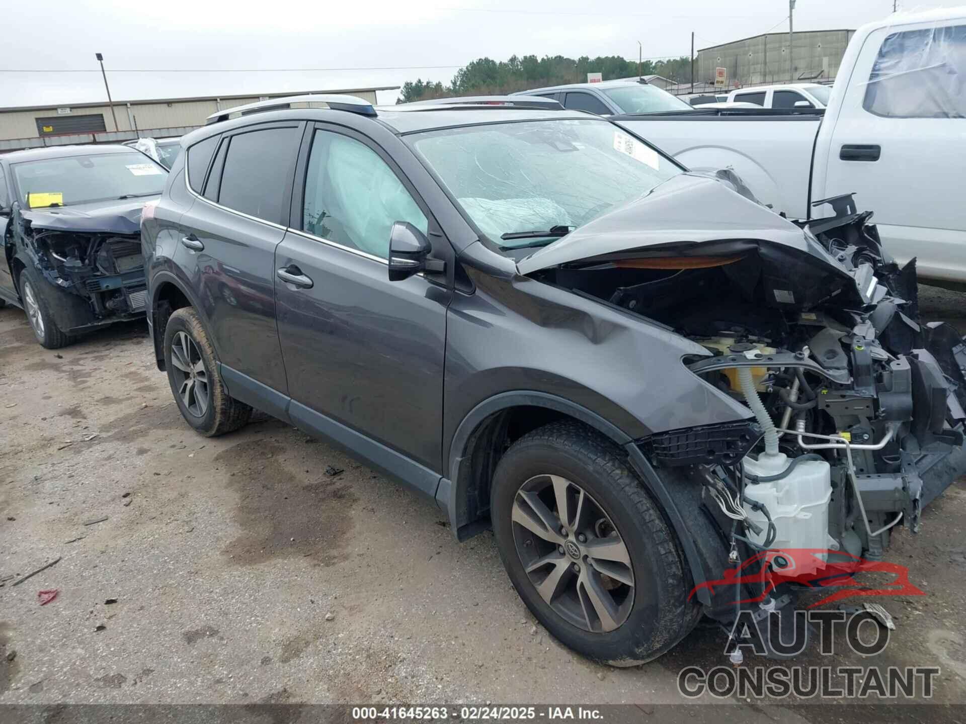 TOYOTA RAV4 2018 - JTMWFREV9JJ723438