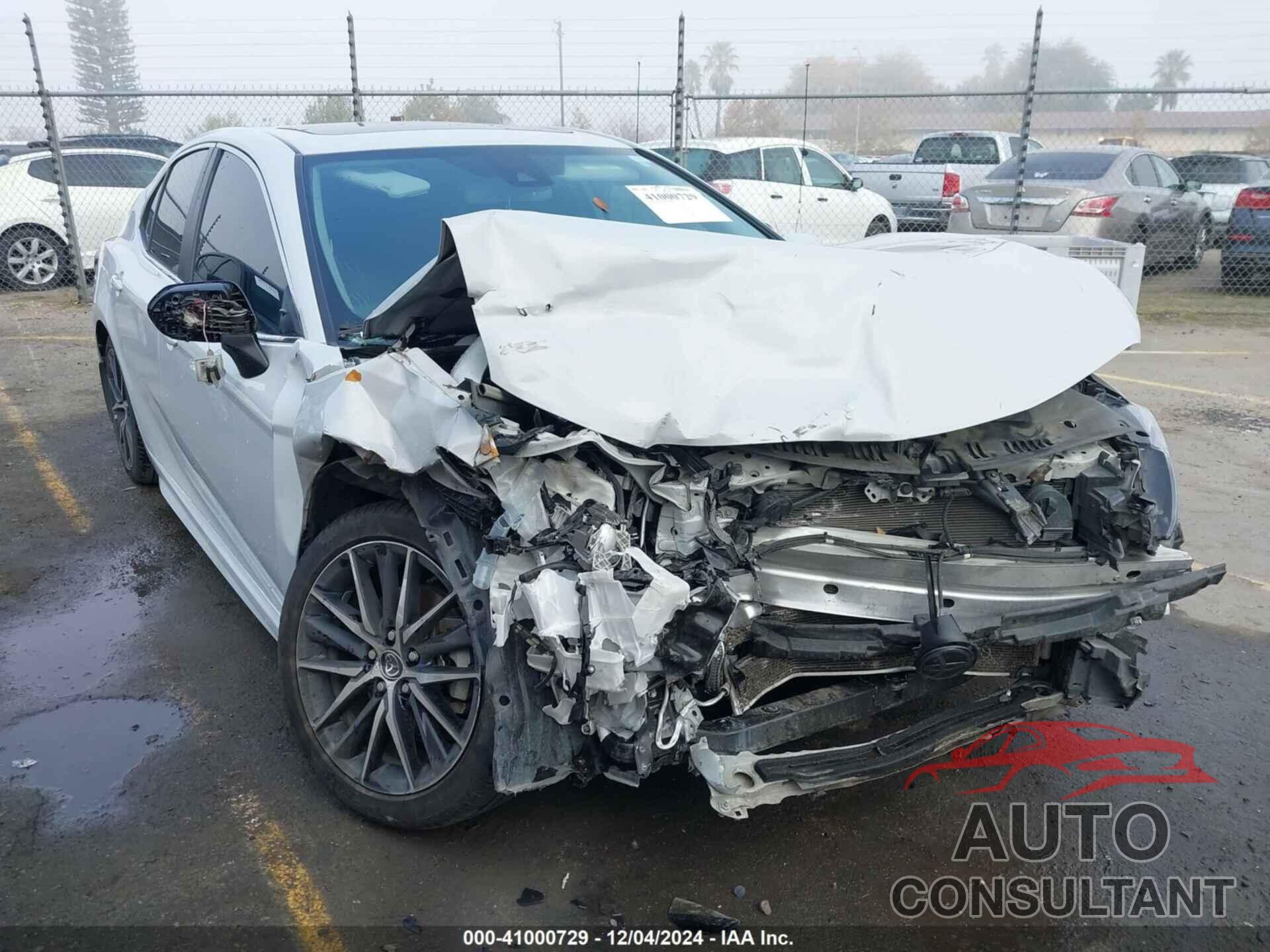 TOYOTA CAMRY 2023 - 4T1T11AK0PU107726