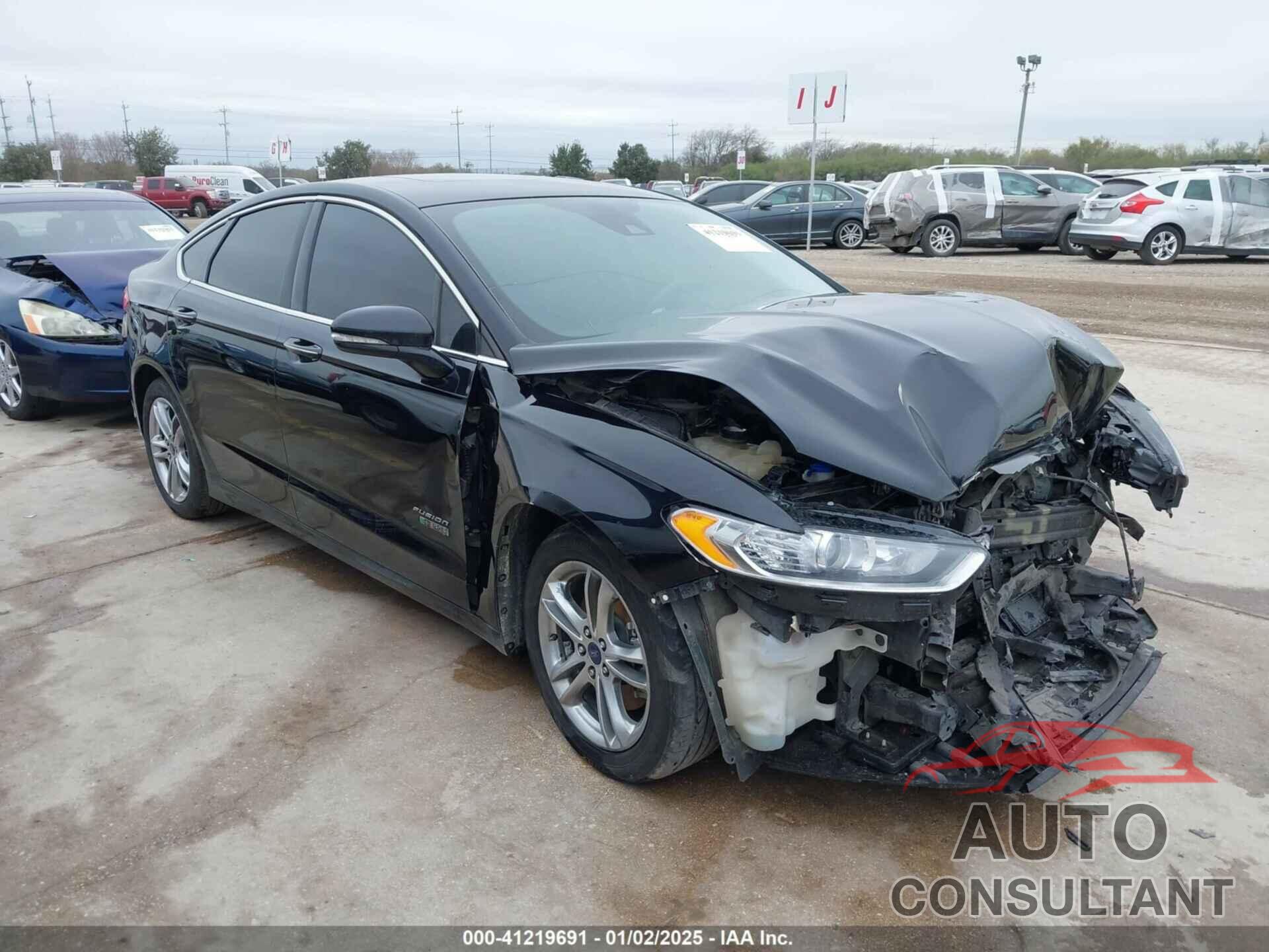 FORD FUSION ENERGI 2016 - 3FA6P0SU4GR236009