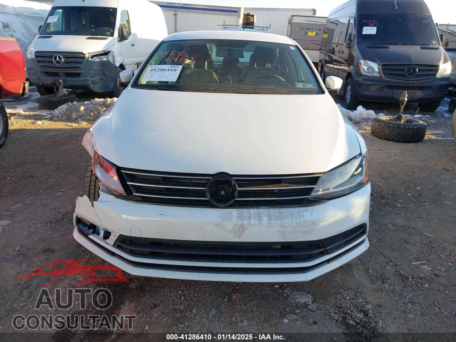 VOLKSWAGEN JETTA 2017 - 3VW2B7AJ1HM347300