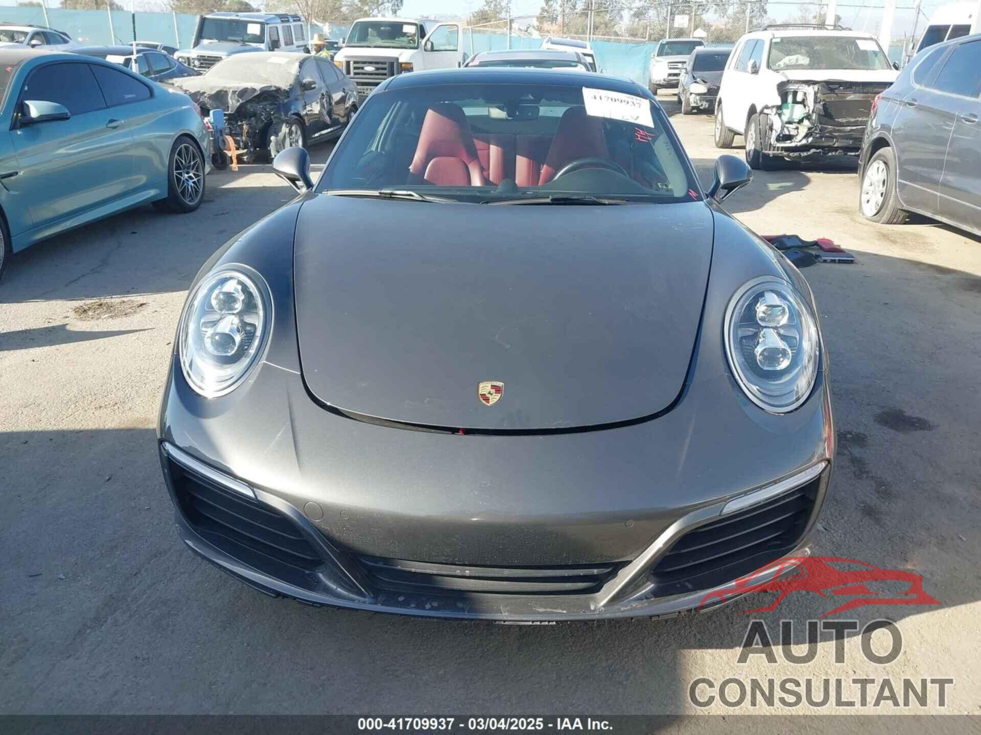 PORSCHE 911 2019 - WP0AB2A90KS114837