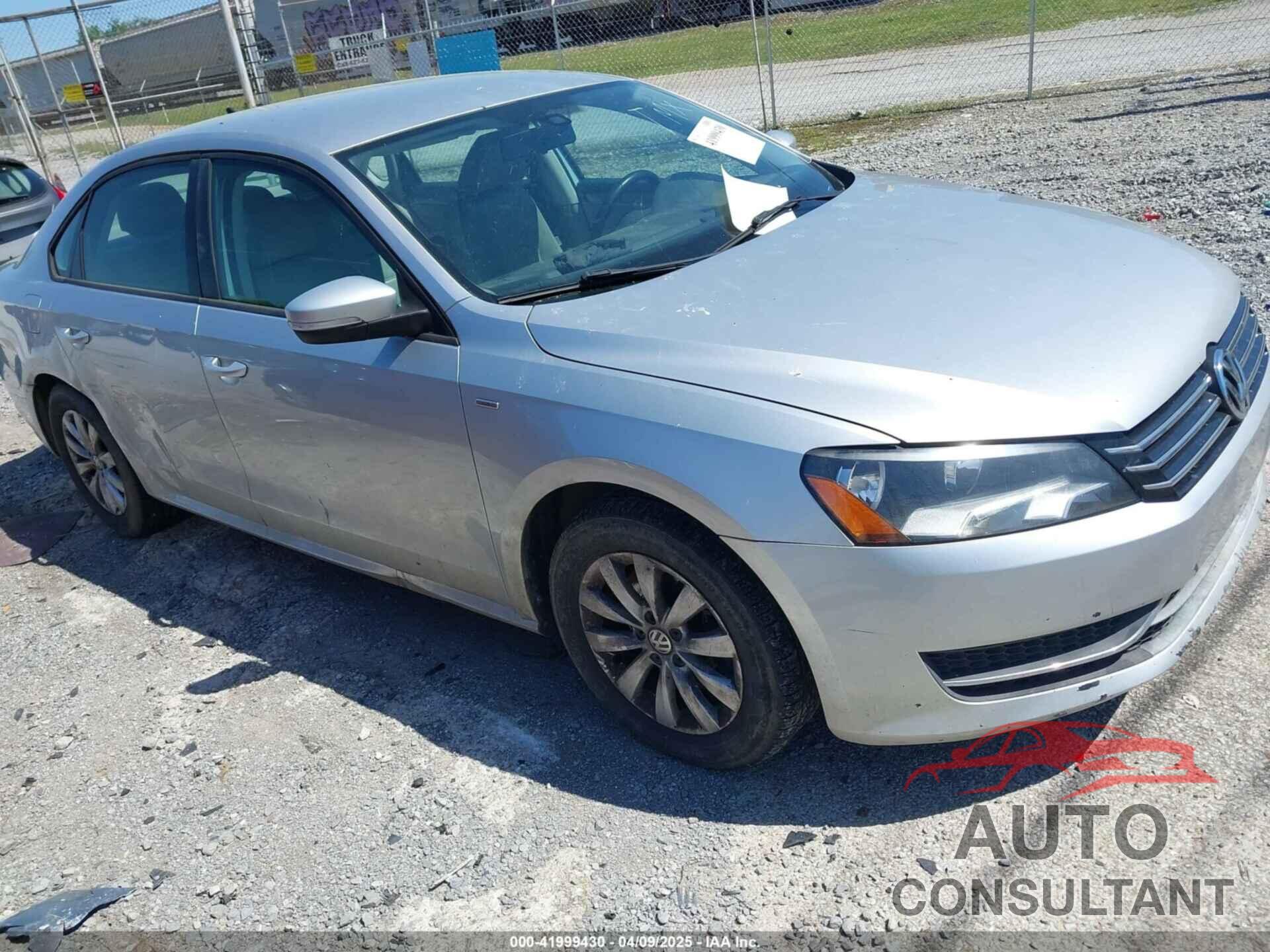 VOLKSWAGEN PASSAT 2015 - 1VWAS7A31FC009620