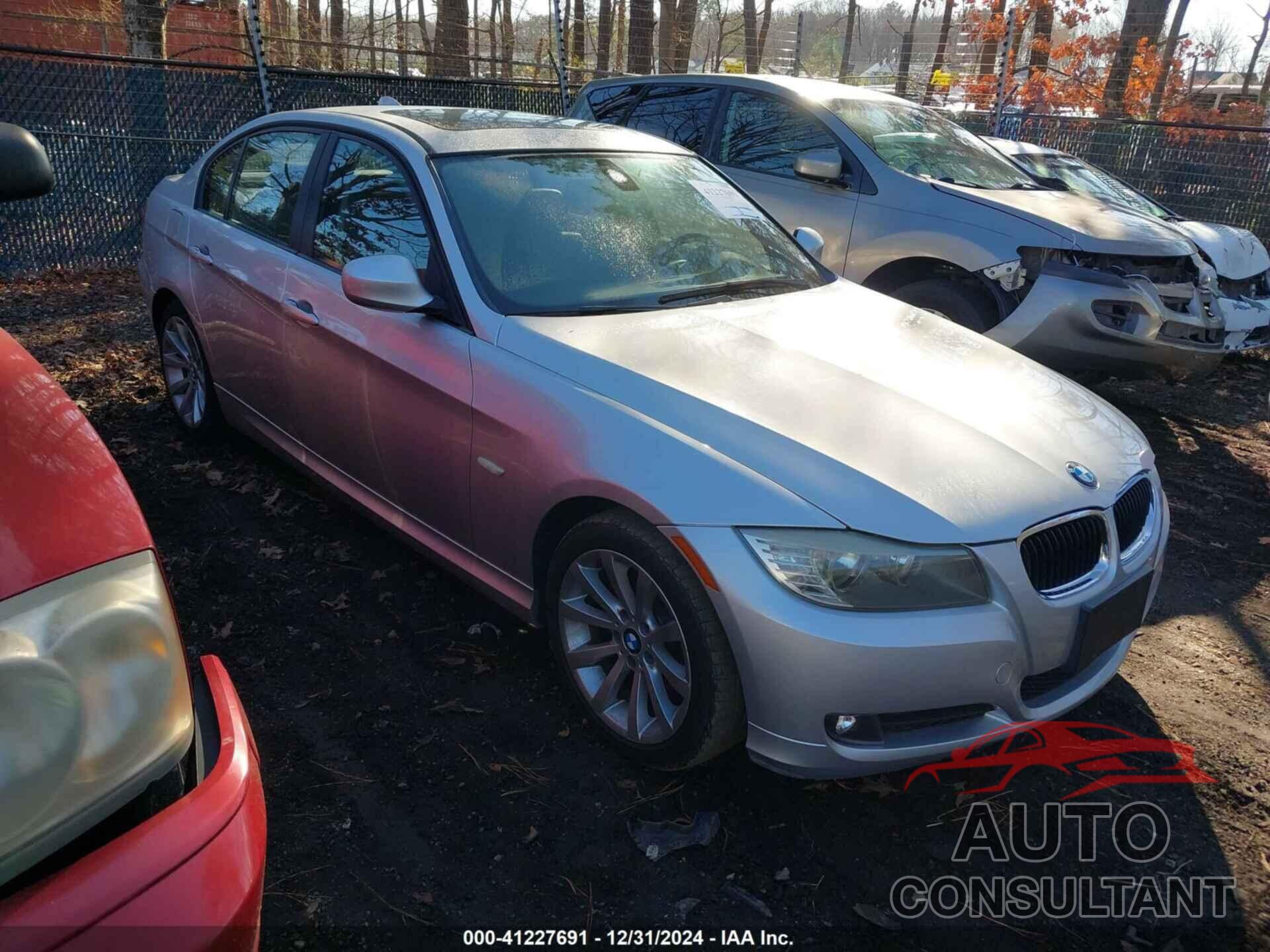 BMW 328I 2011 - WBAPH7G57BNM57893