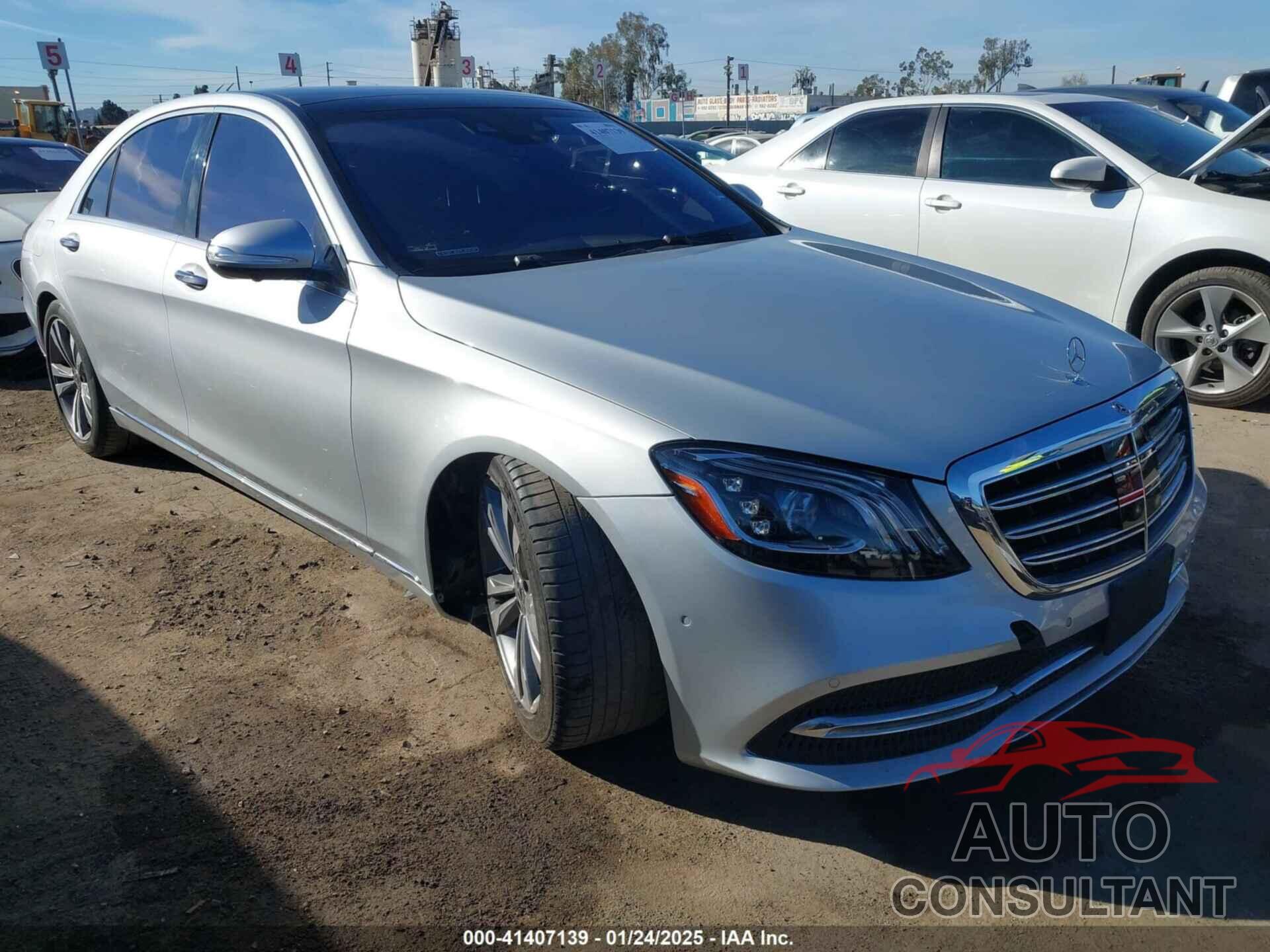 MERCEDES-BENZ S 560 2019 - WDDUG8DB5KA476013