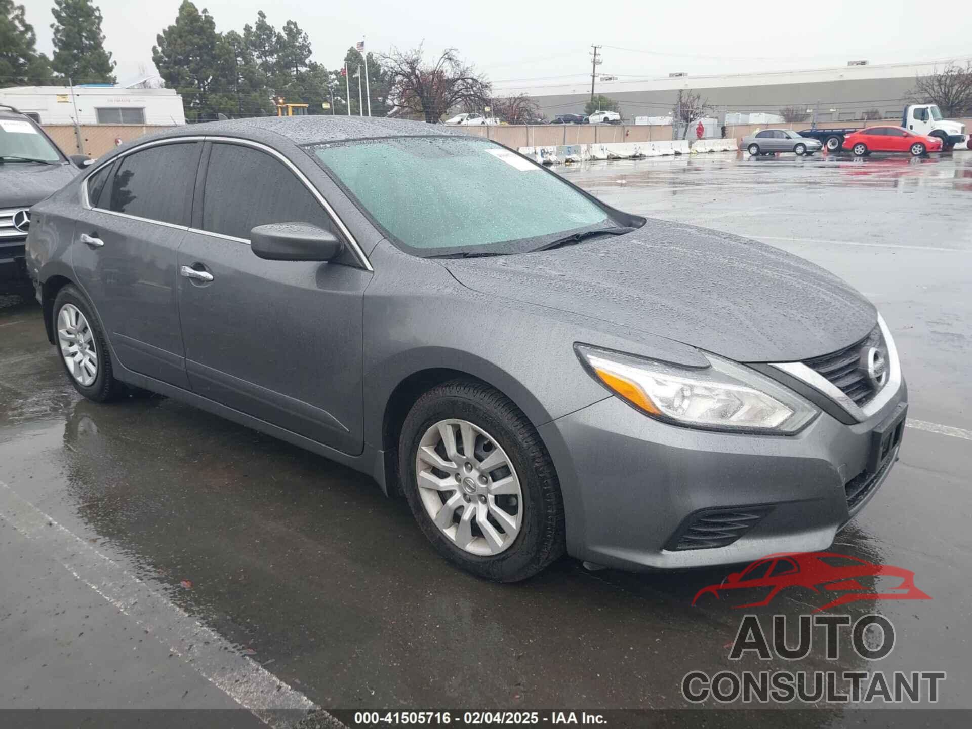 NISSAN ALTIMA 2017 - 1N4AL3APXHN325025