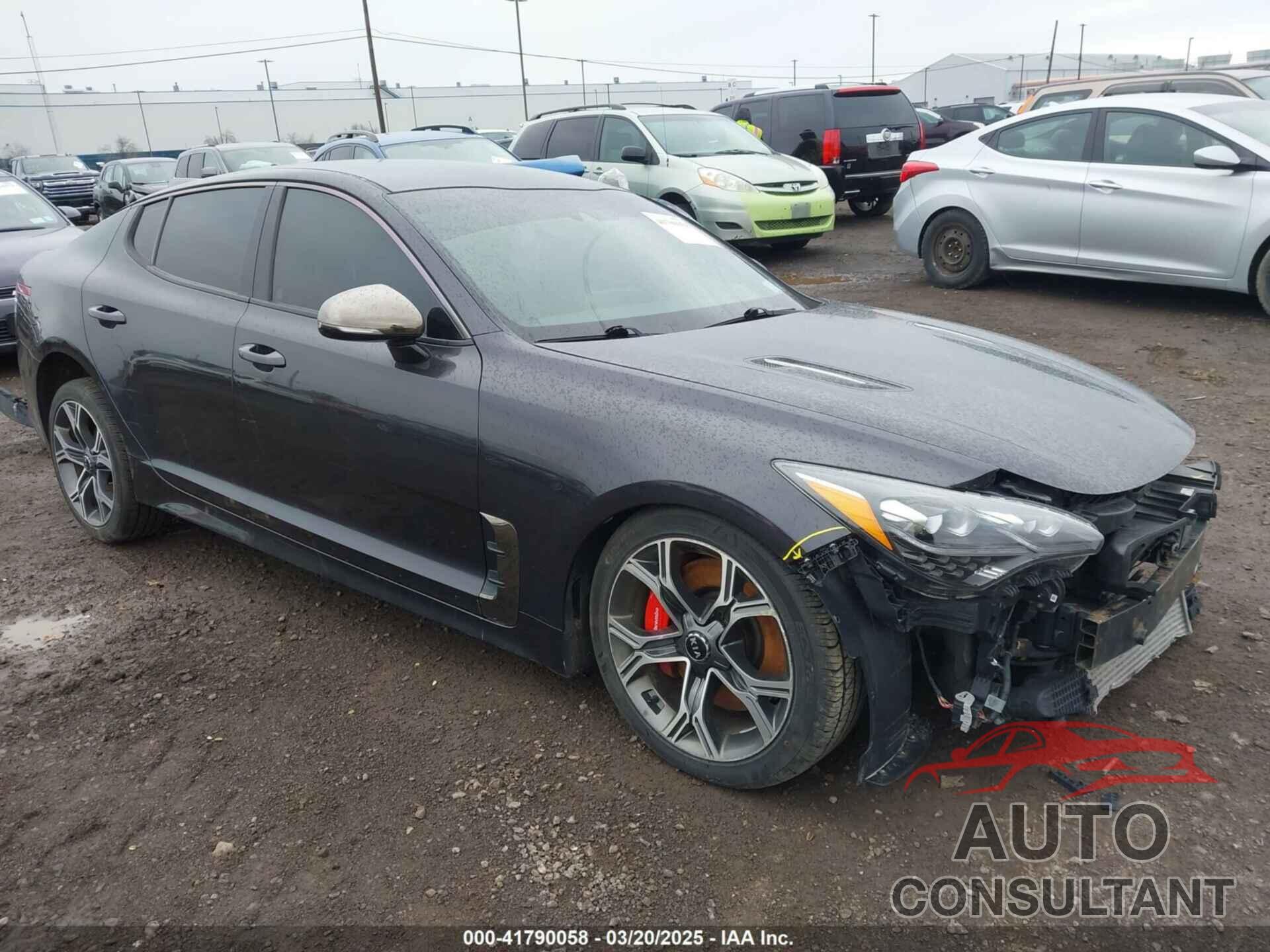 KIA STINGER 2018 - KNAE35LC4J6027939