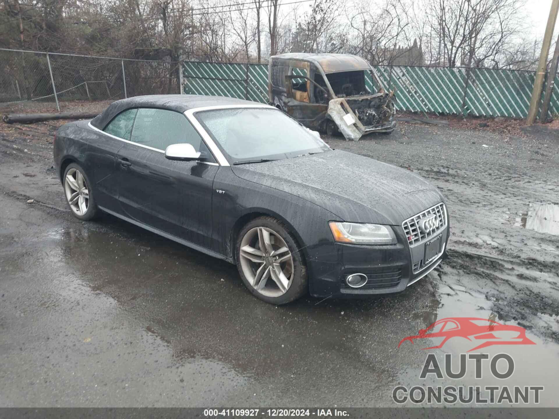 AUDI S5 2011 - WAUCGAFH9BN005194