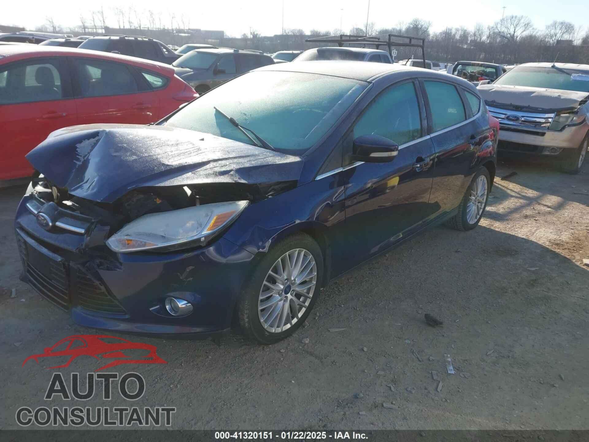 FORD FOCUS 2012 - 1FAHP3M21CL145245