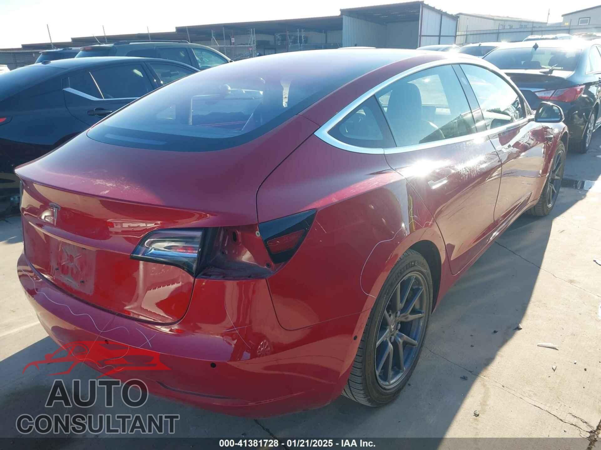 TESLA MODEL 3 2018 - 5YJ3E1EA0JF007104