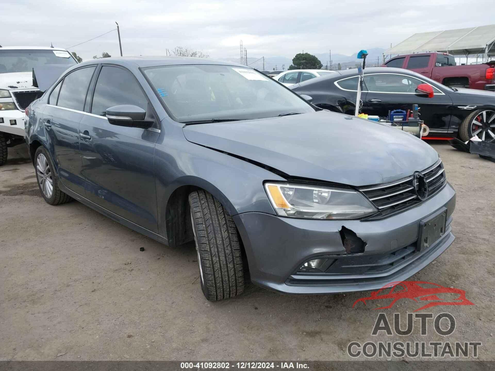 VOLKSWAGEN JETTA 2015 - 3VWD17AJ2FM283423