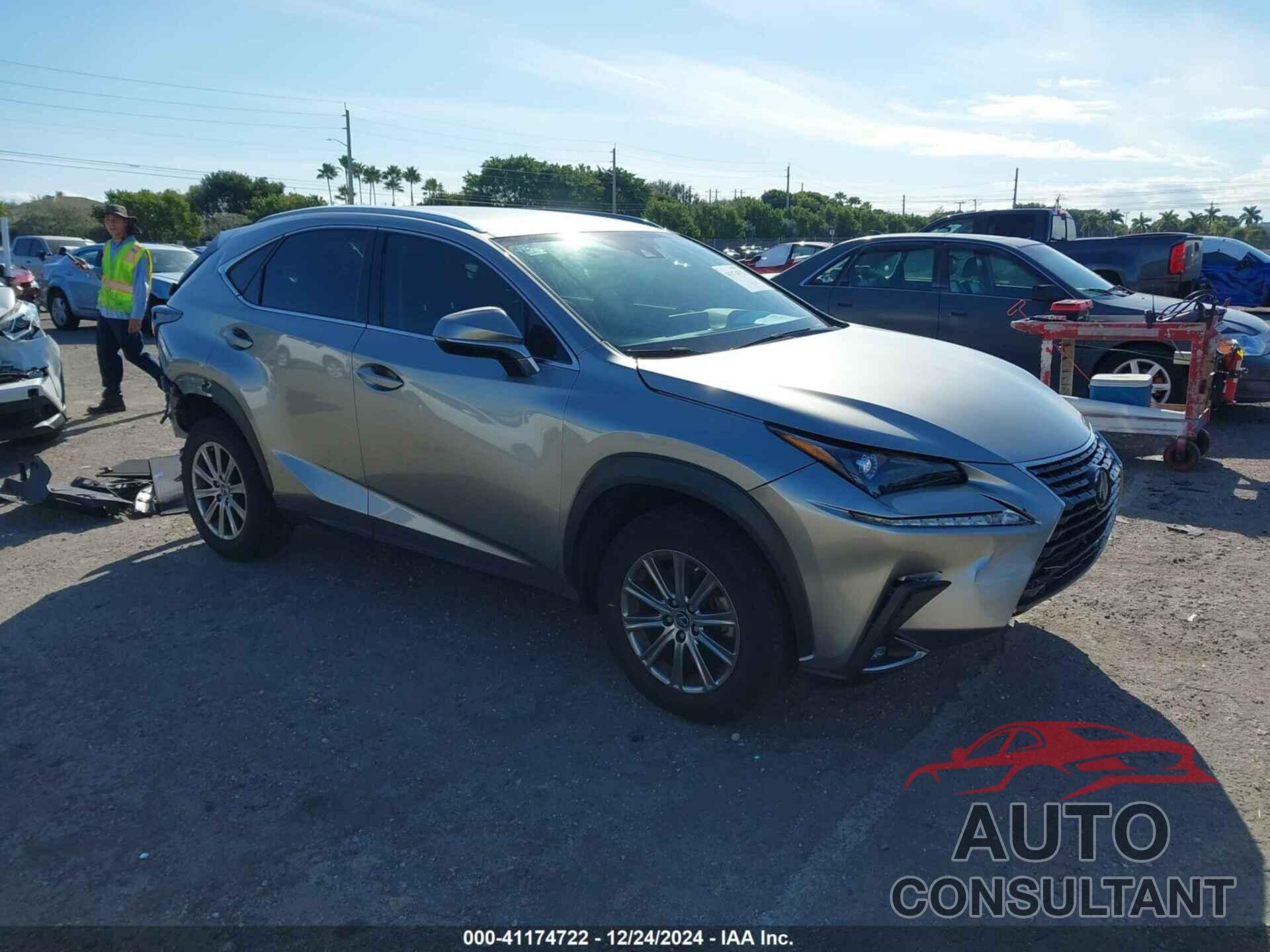 LEXUS NX 300 2021 - JTJDARBZ7M5034568