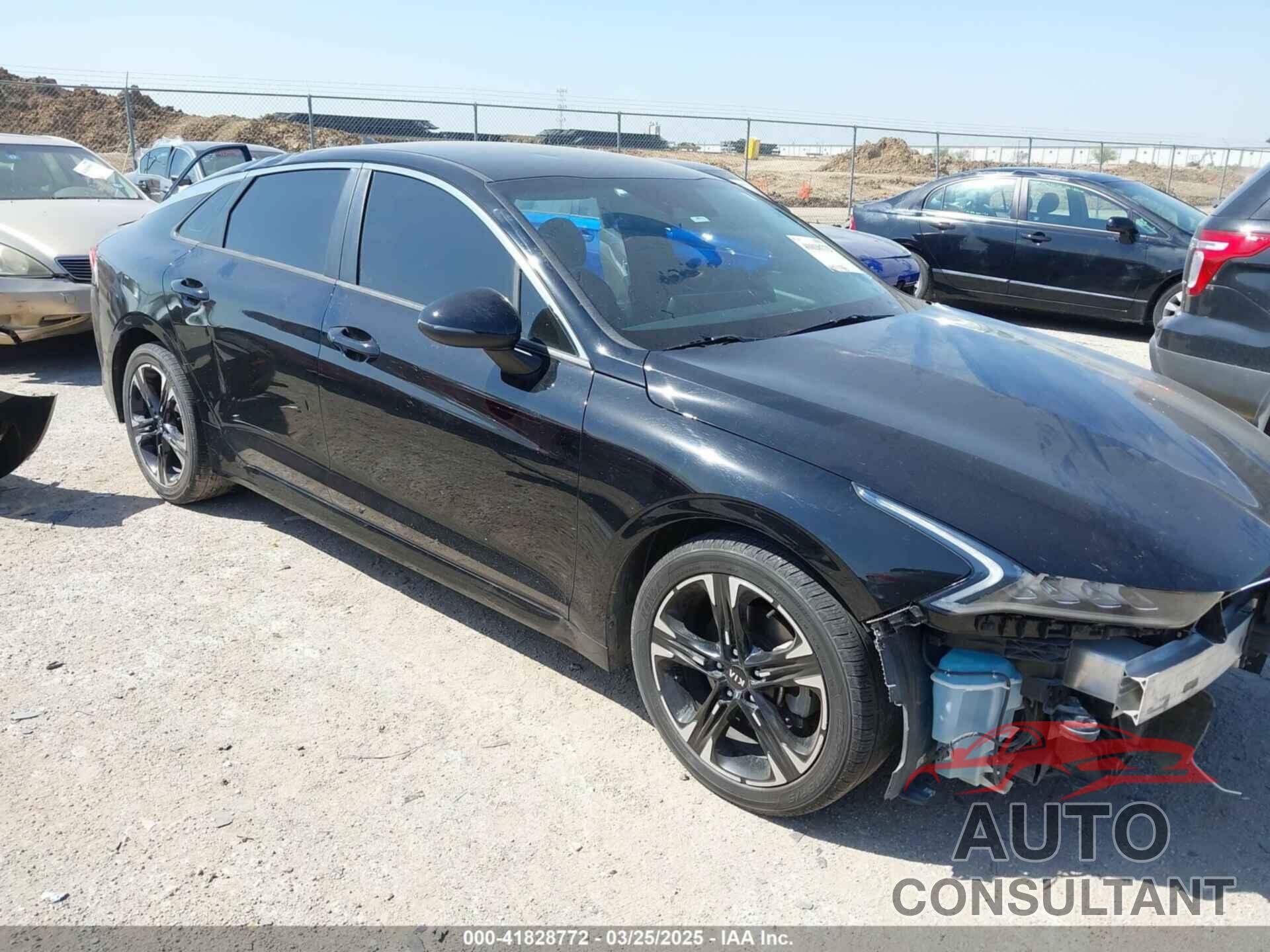 KIA K5 2021 - 5XXG64J21MG021142
