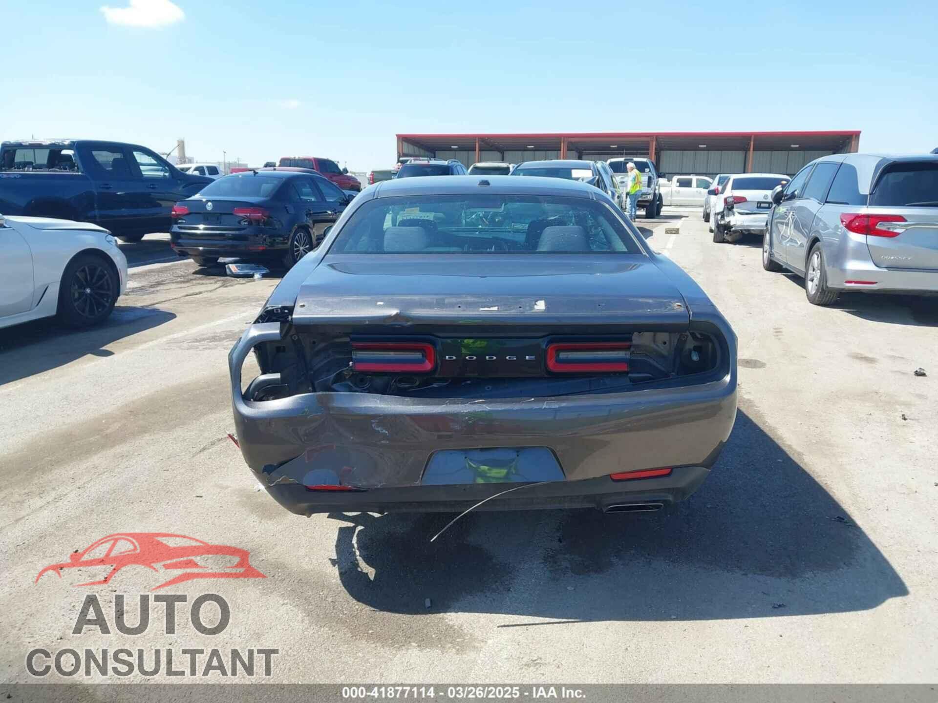 DODGE CHALLENGER 2015 - 2C3CDZAT2FH823343