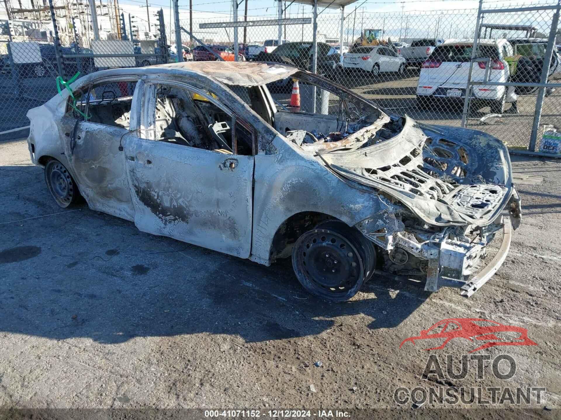 TOYOTA COROLLA 2022 - JTDEPMAE6N3013327