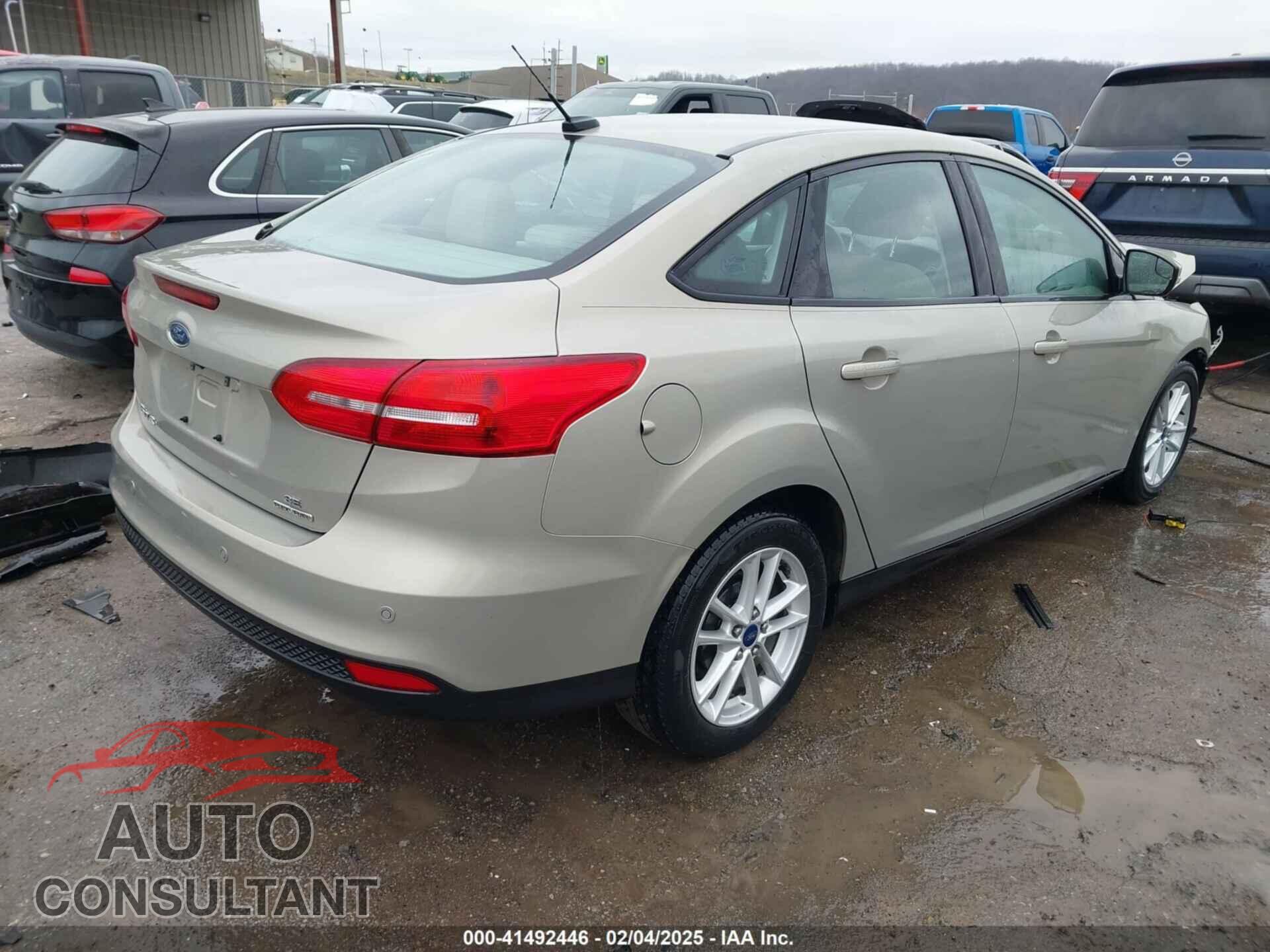 FORD FOCUS 2015 - 1FADP3F26FL299112