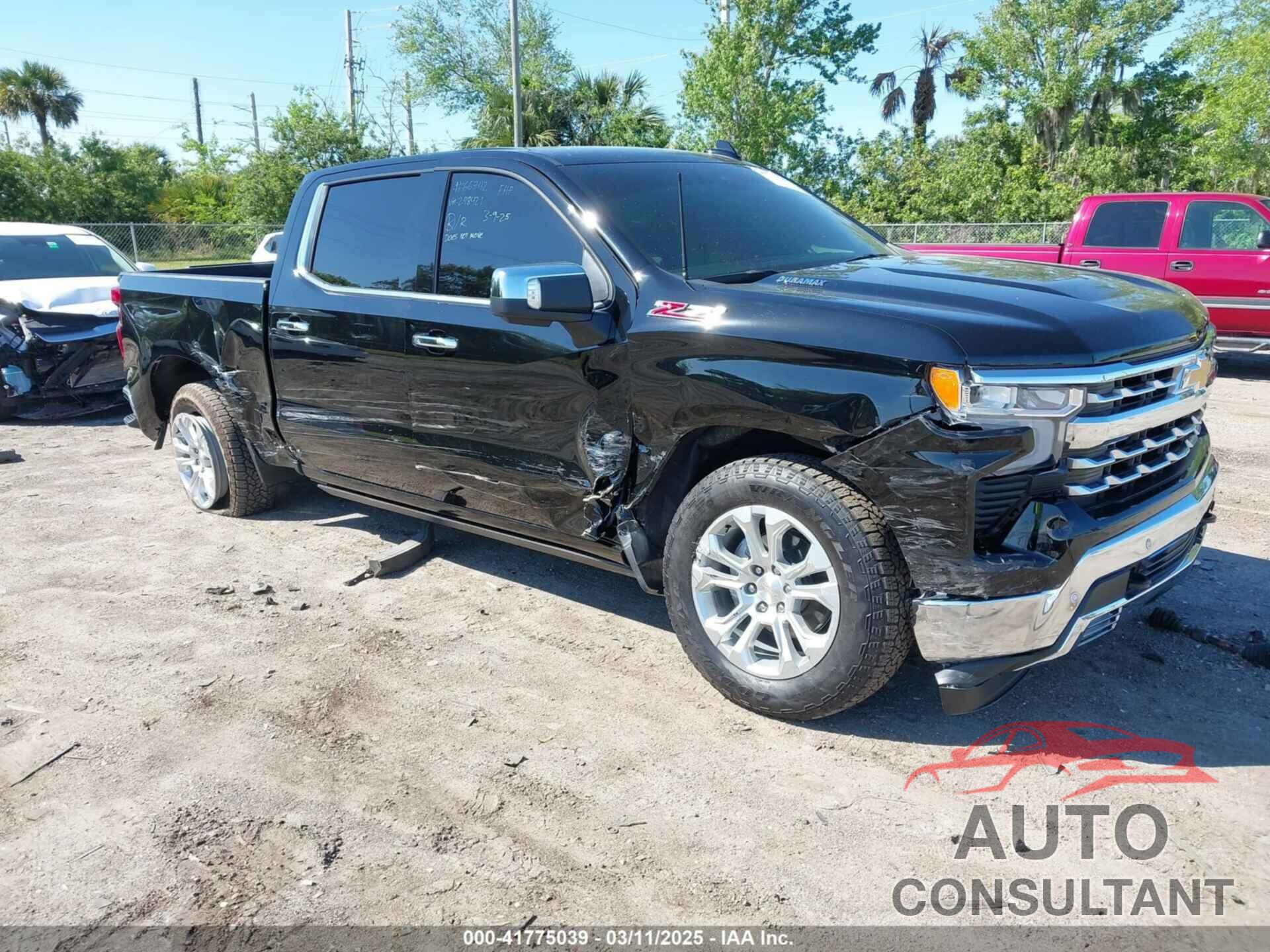 CHEVROLET SILVERADO 1500 2024 - 1GCUDGE81RZ298421